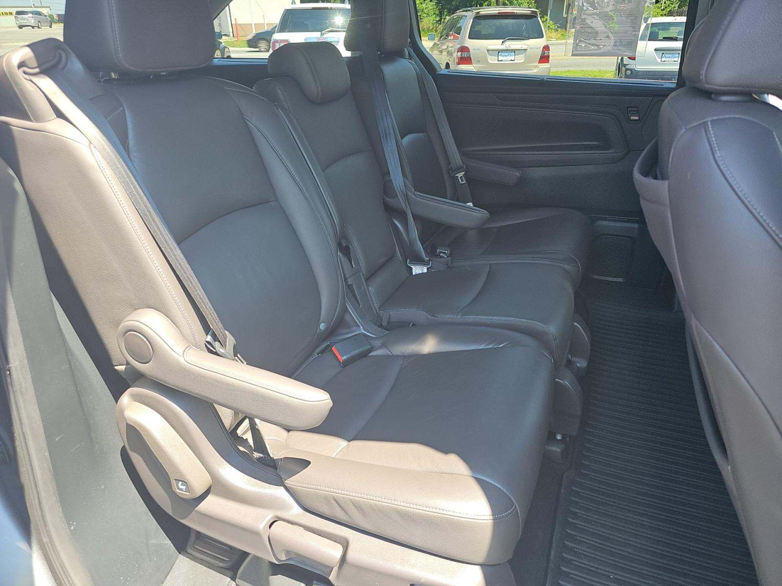 2023 Honda Odyssey Touring FWD