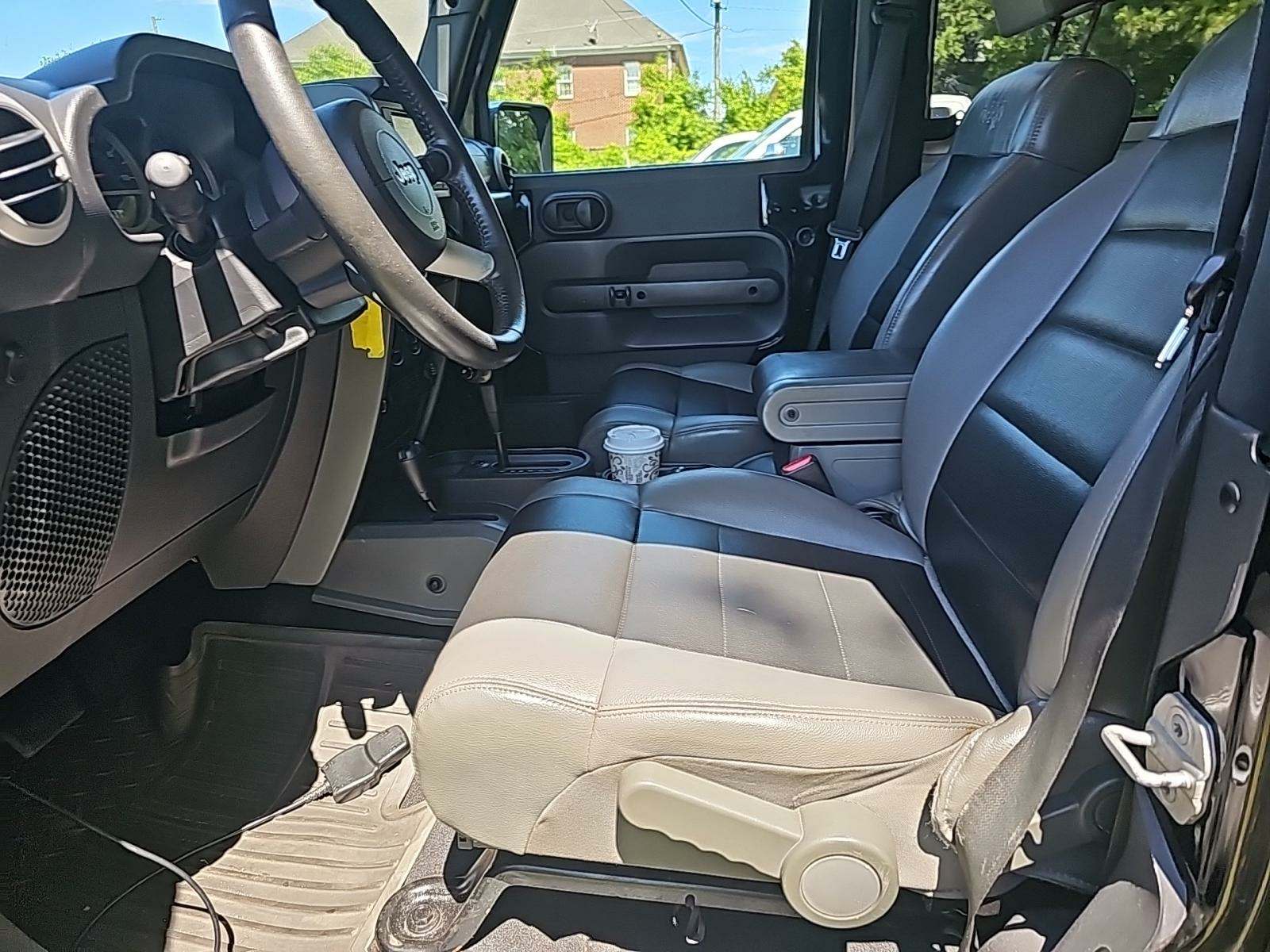 2010 Jeep Wrangler Sahara AWD