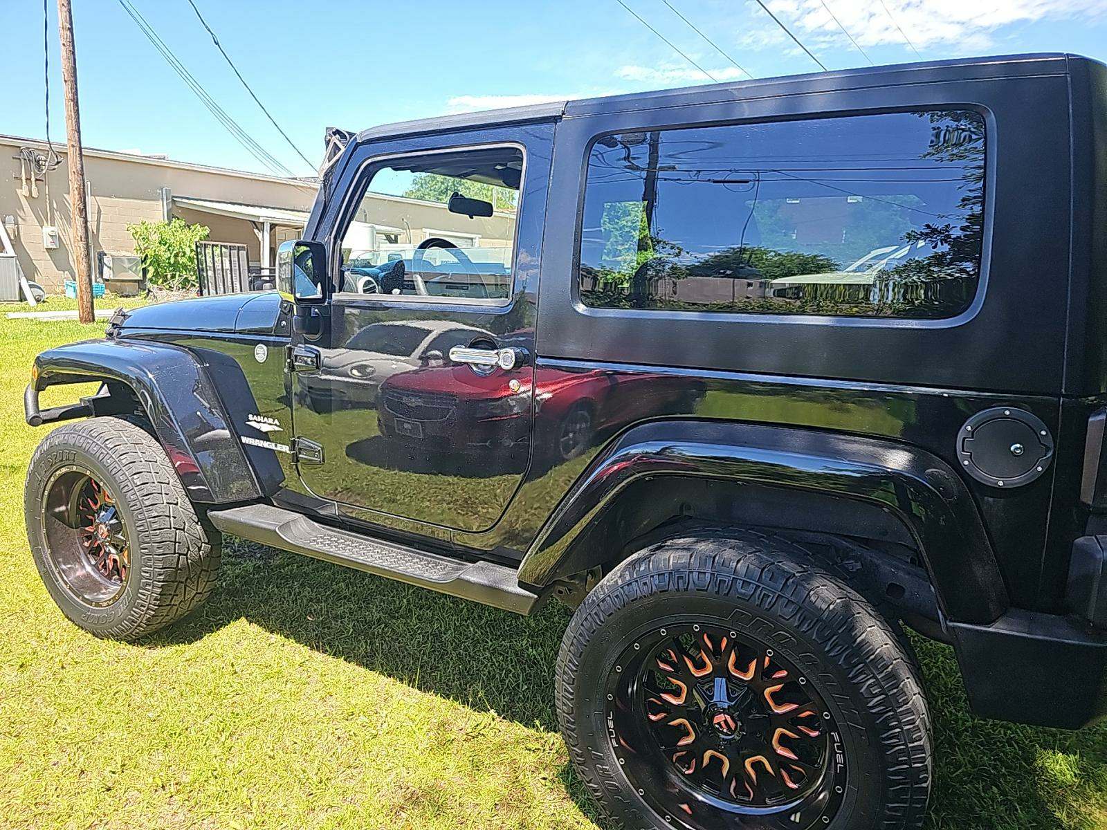 2010 Jeep Wrangler Sahara AWD