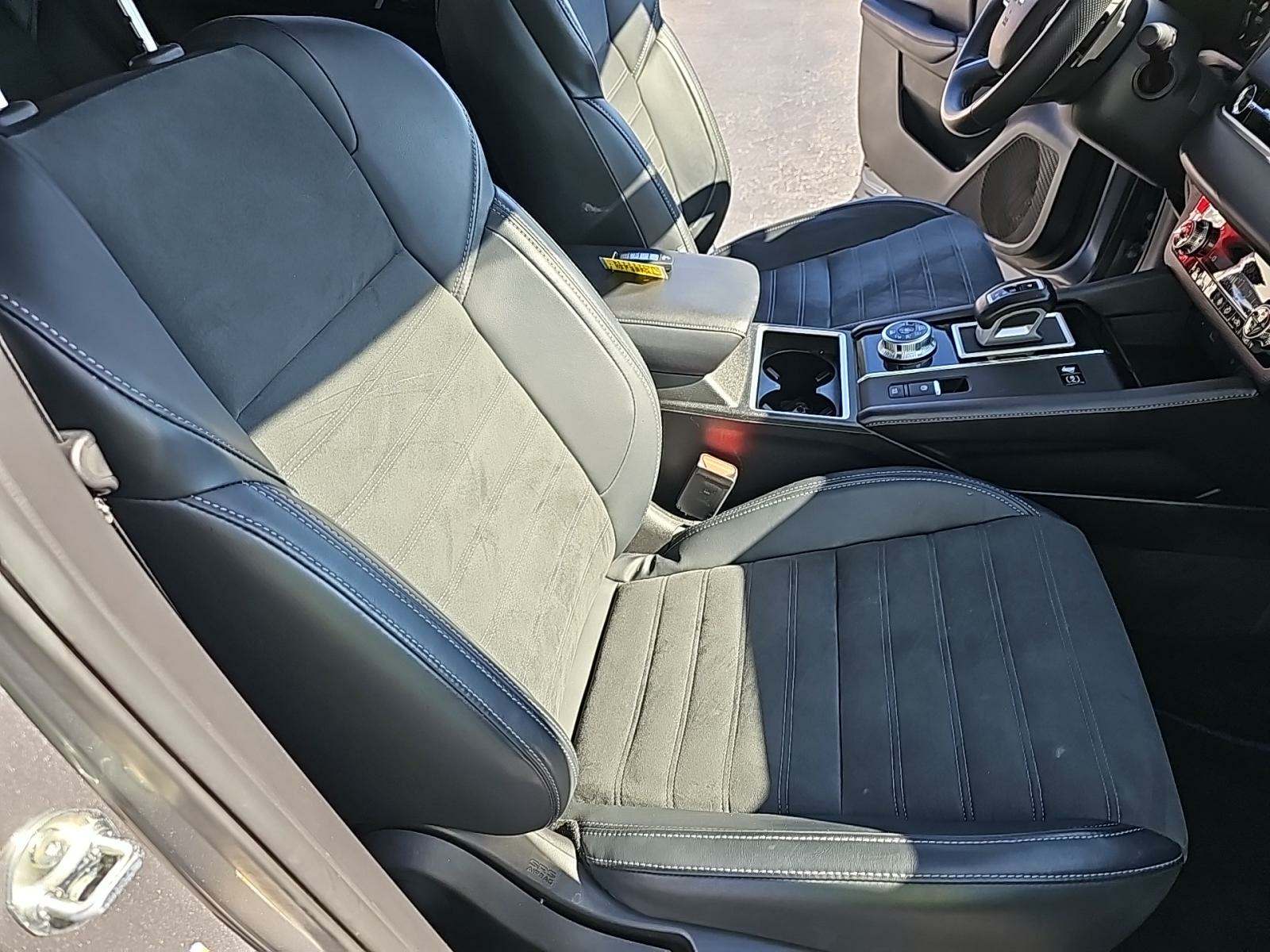 2023 Mitsubishi Outlander PHEV SE AWD