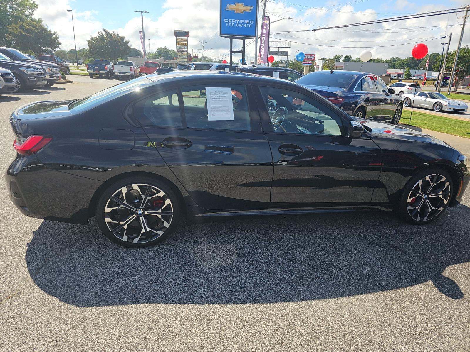 2025 BMW 3 Series 330i RWD