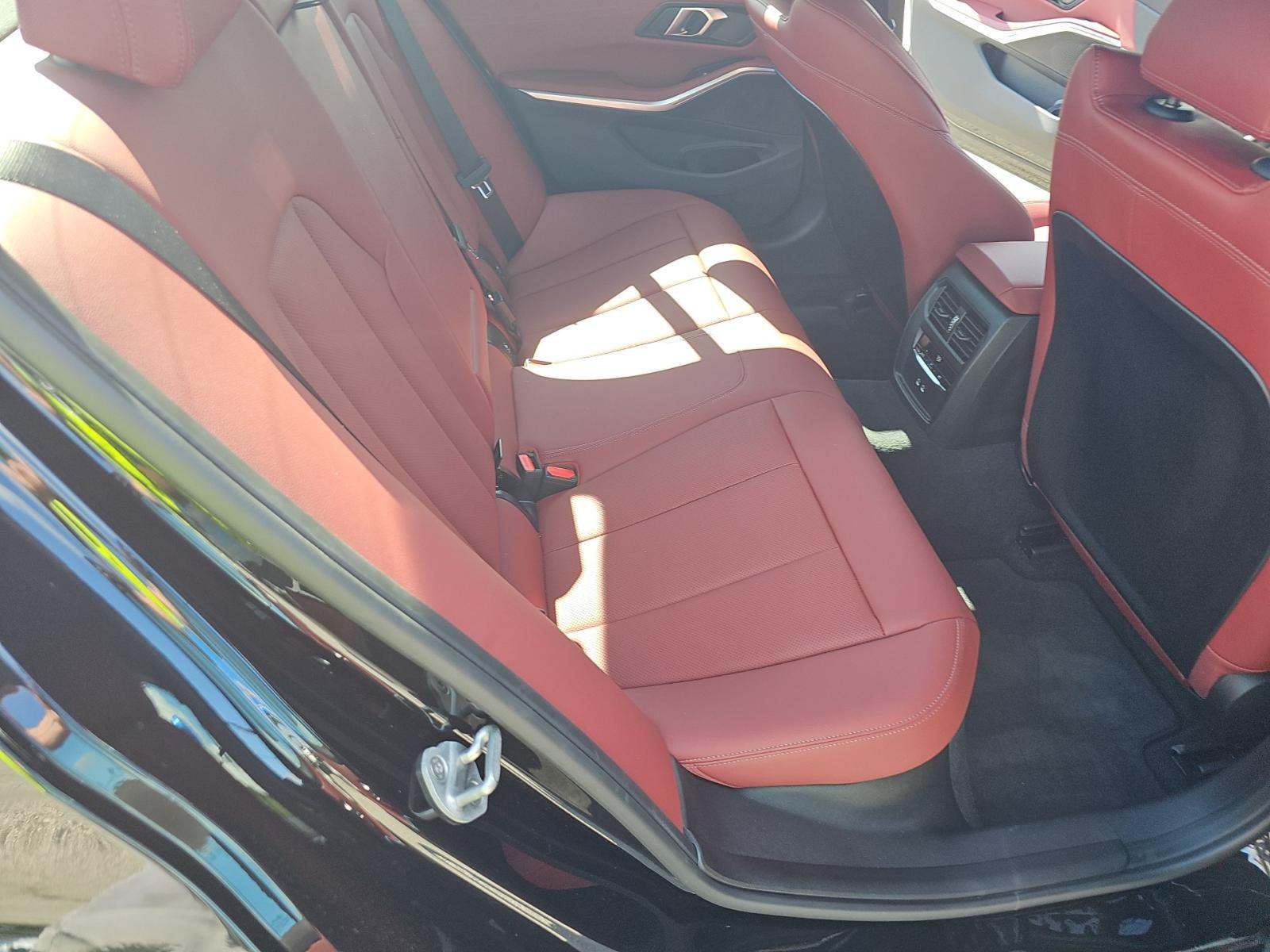 2025 BMW 3 Series 330i RWD