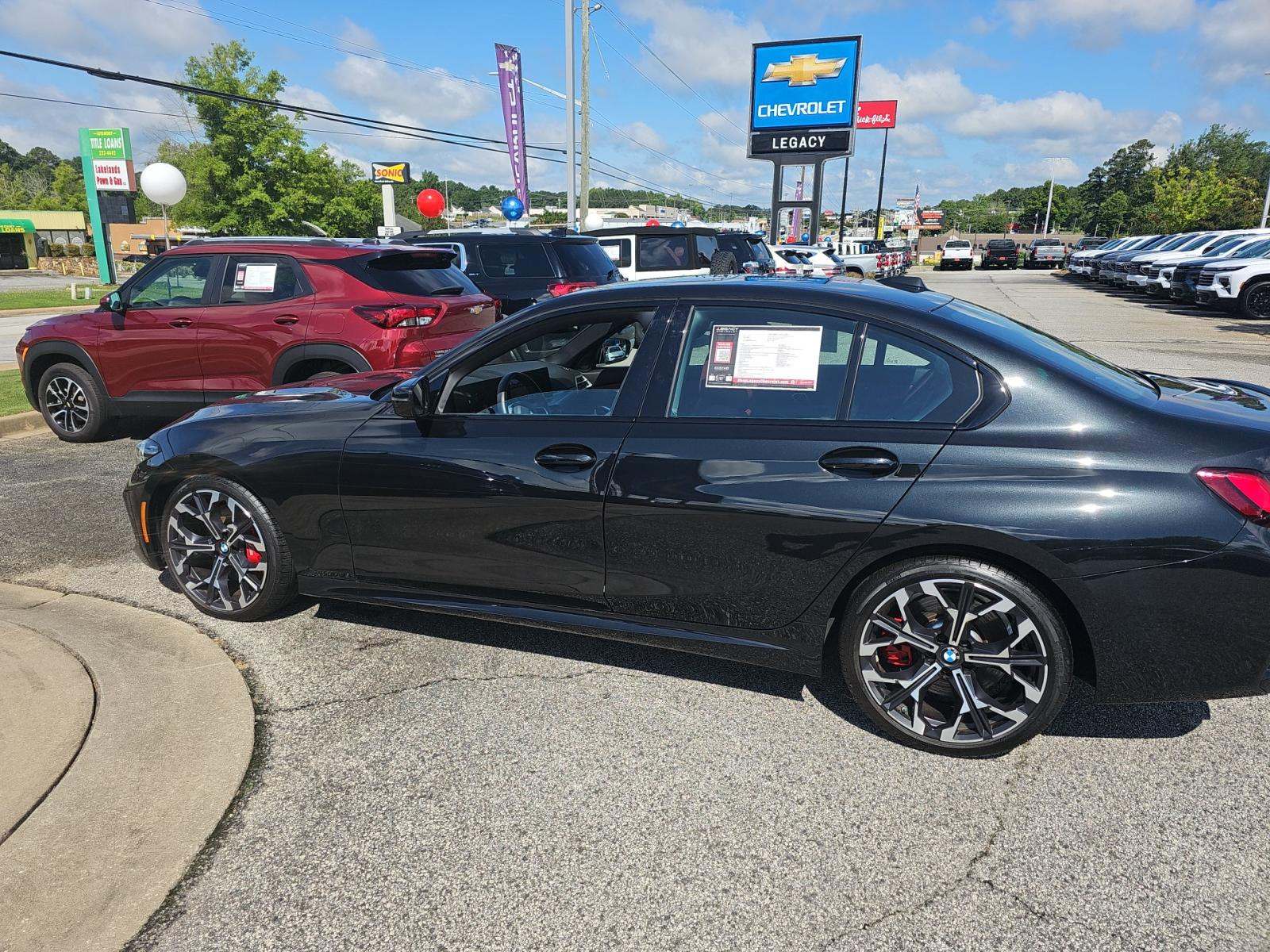2025 BMW 3 Series 330i RWD