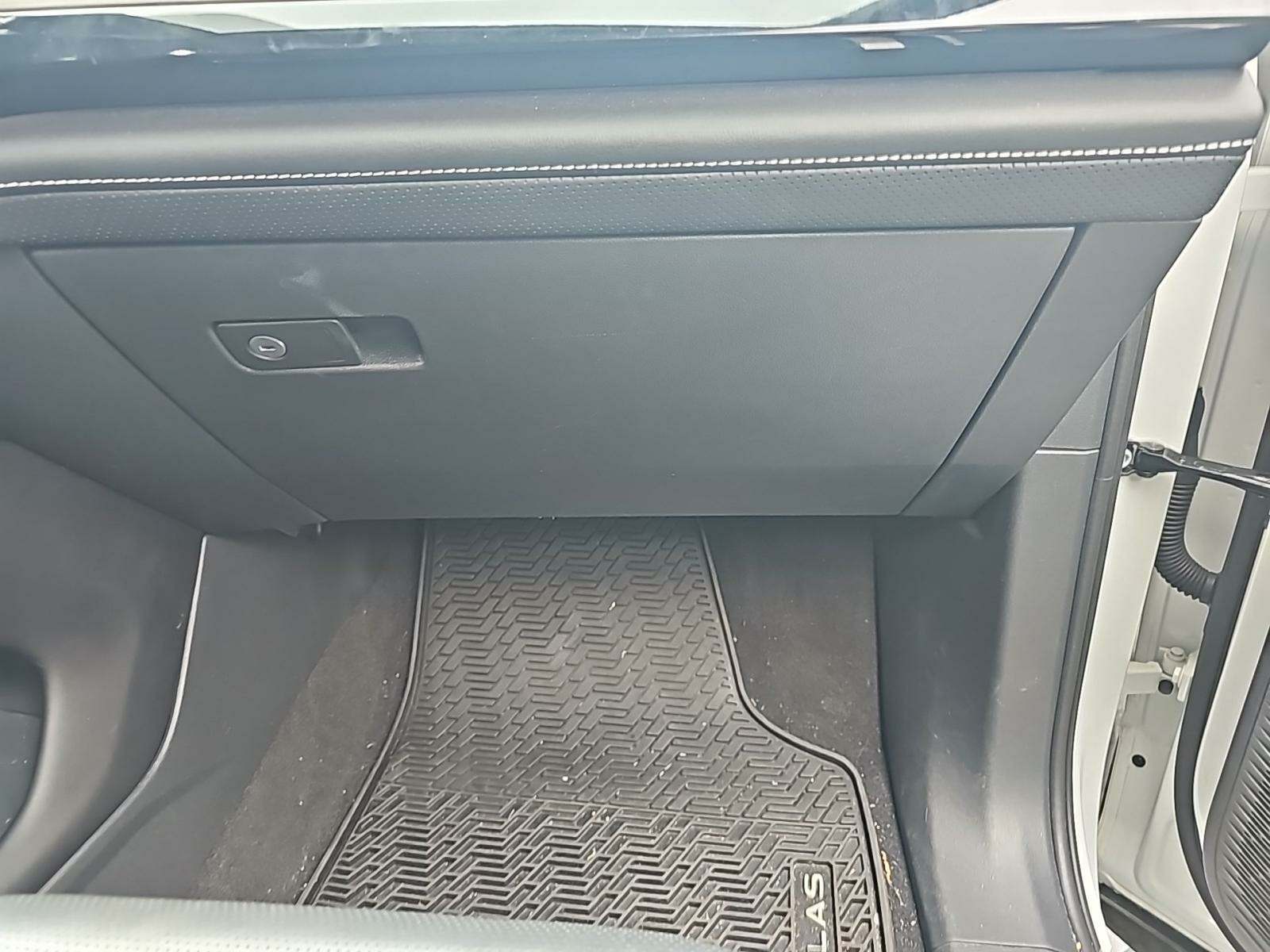 2024 Volkswagen Atlas 2.0T SEL Premium R-Line AWD