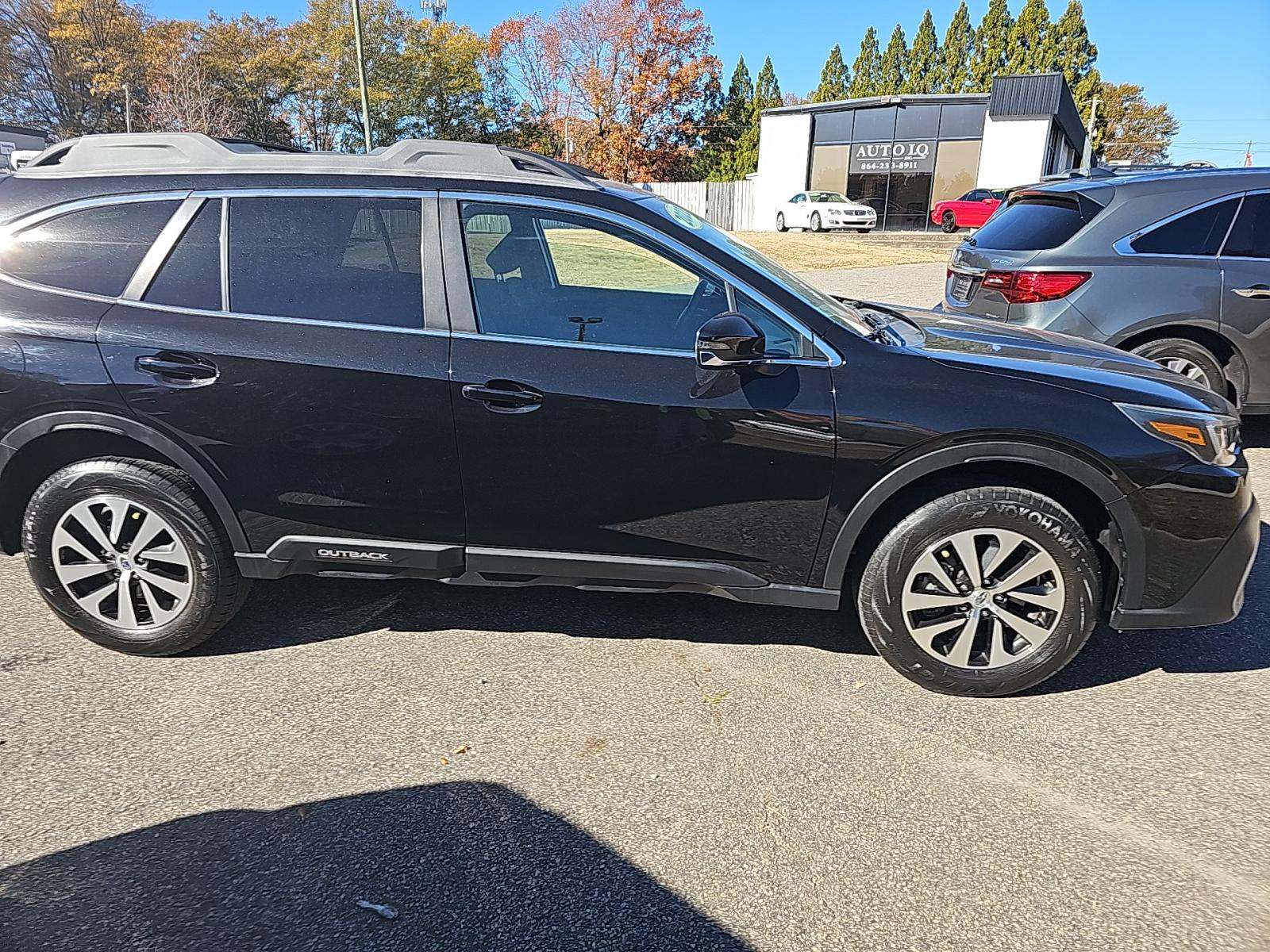2022 Subaru Outback Premium AWD
