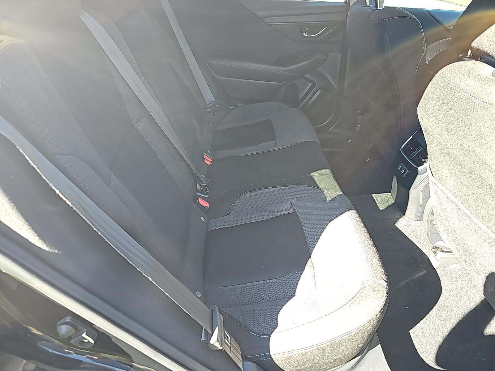 2022 Subaru Outback Premium AWD