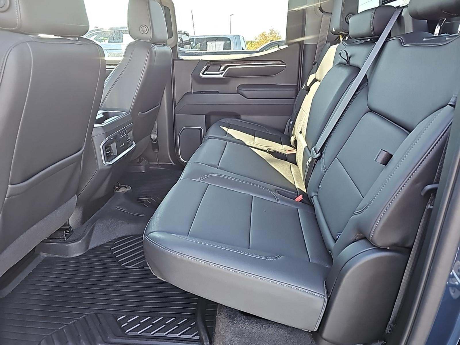 2022 Chevrolet Silverado 1500 LTZ AWD