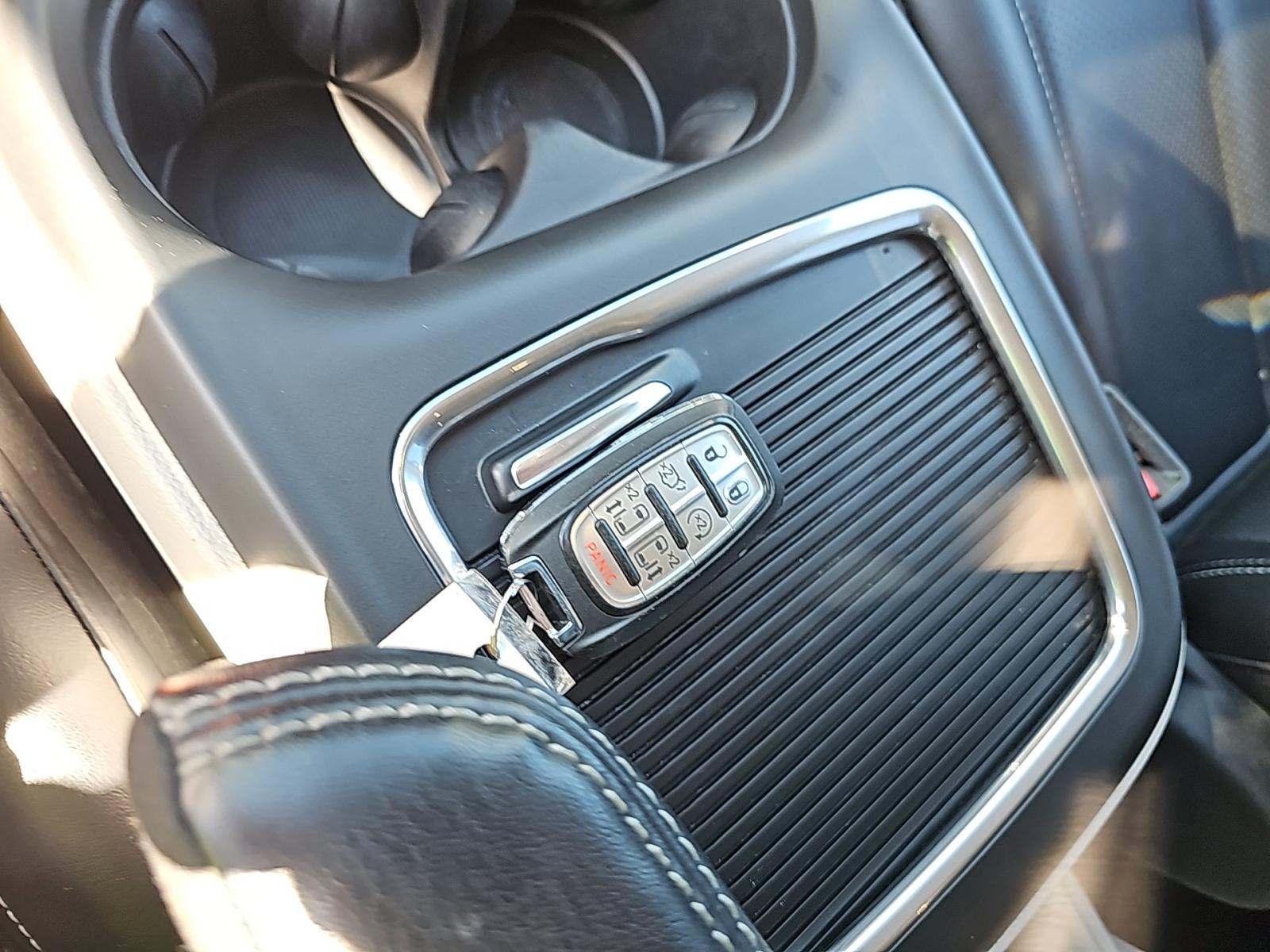 2023 Chrysler Pacifica Touring L FWD