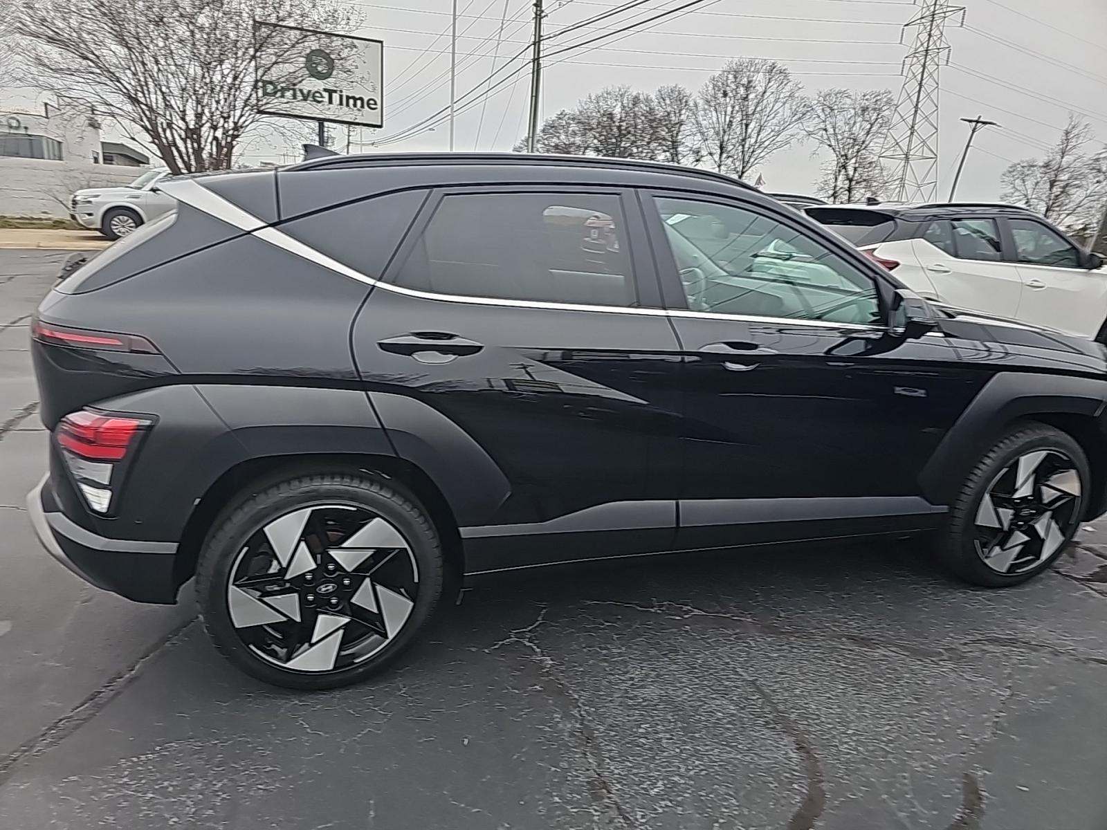 2024 Hyundai Kona Limited FWD