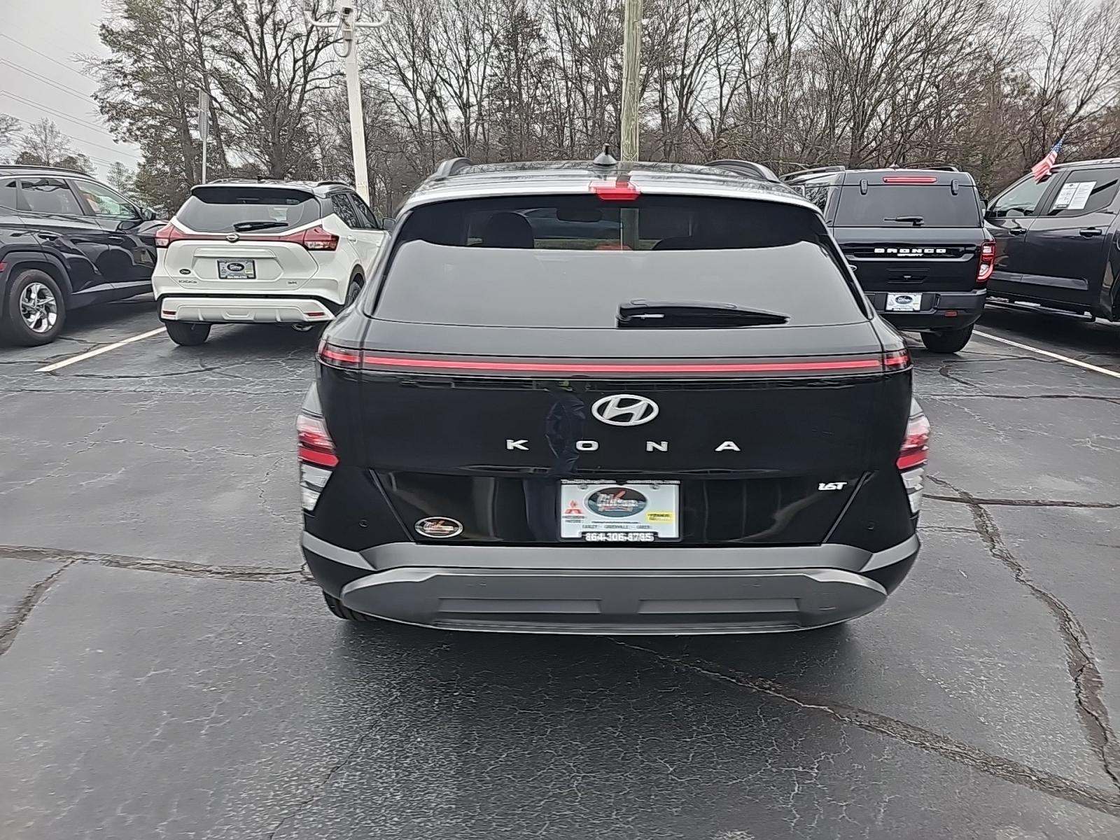 2024 Hyundai Kona Limited FWD