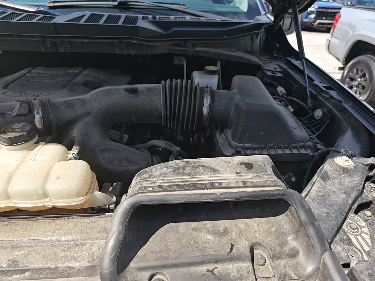 2023 Ford F-150 XLT RWD