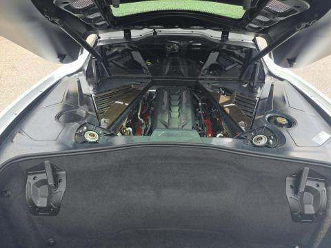 CHEVROLET STINGRAY - 10