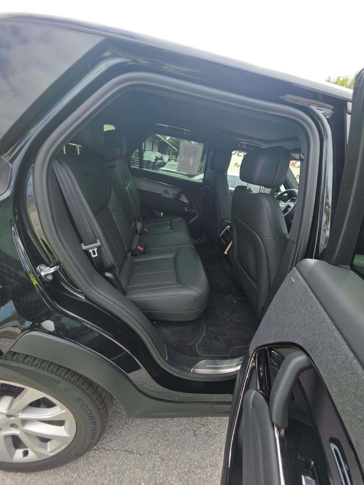 2025 Land Rover Range Rover Sport SE AWD