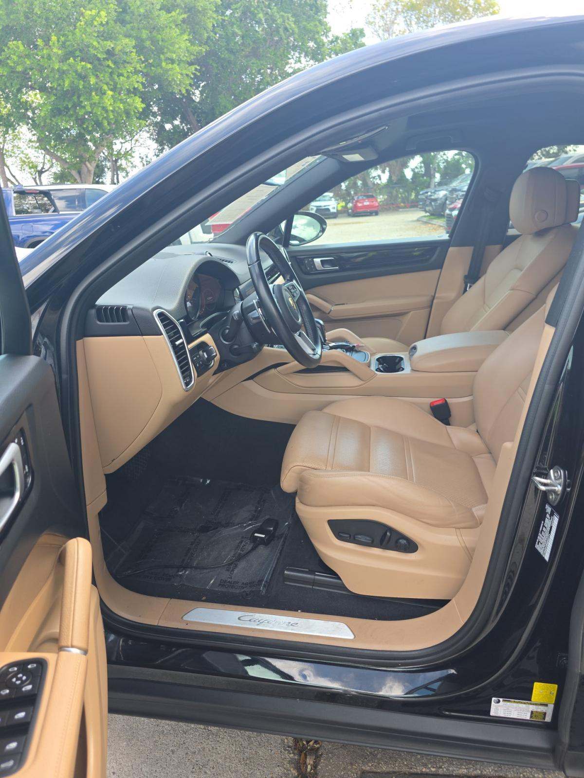 PORSCHE CAYENNE - 2