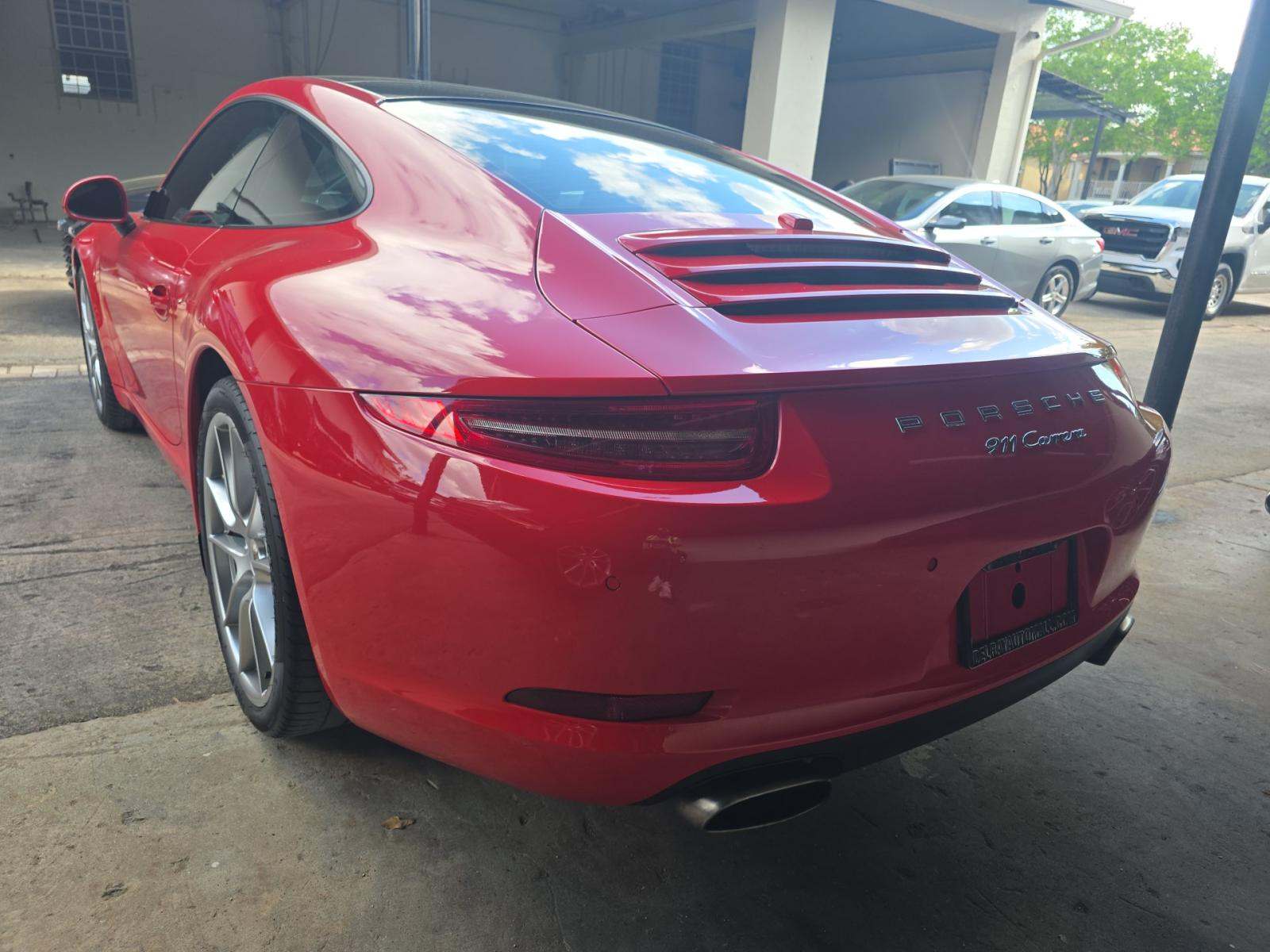 2015 Porsche 911 Carrera RWD