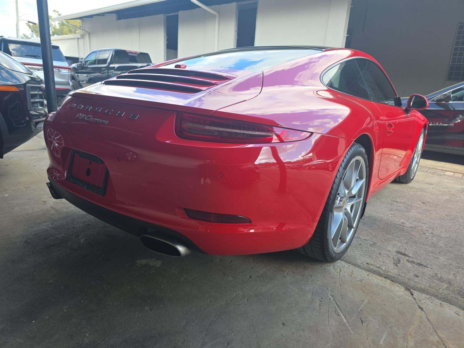 2015 Porsche 911 Carrera RWD