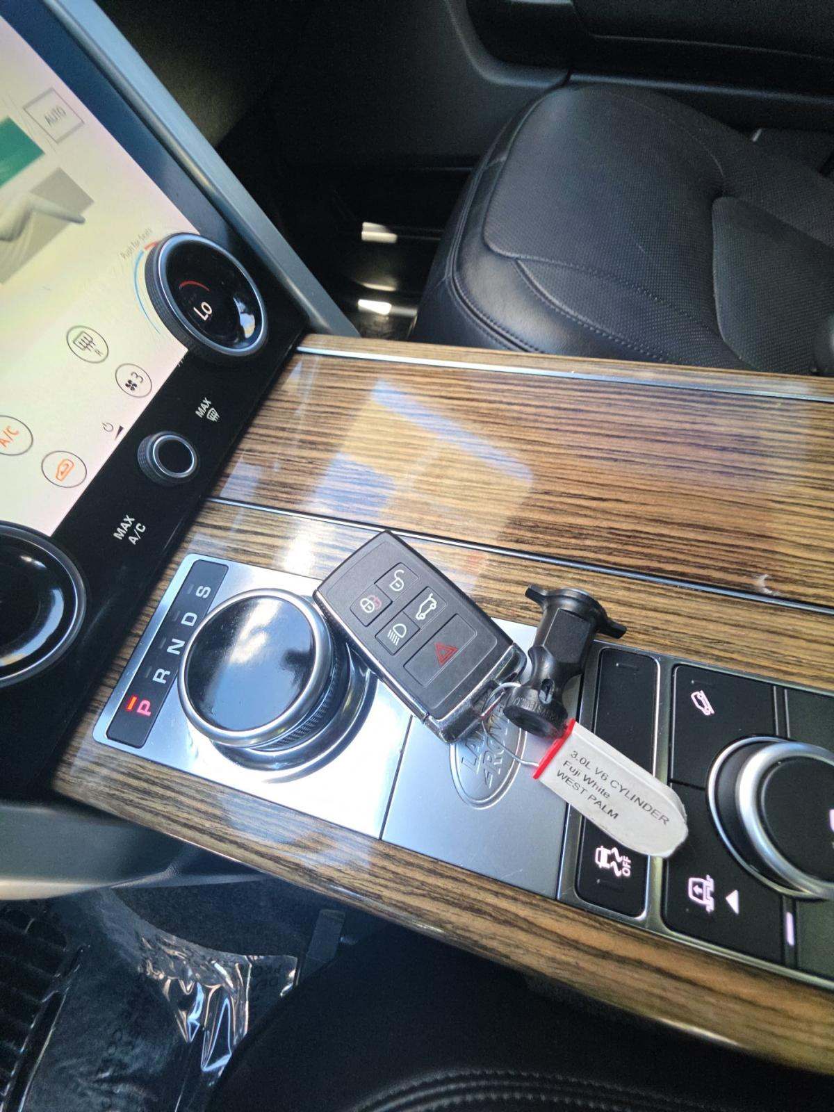 LAND ROVER RANGE ROVER - 4