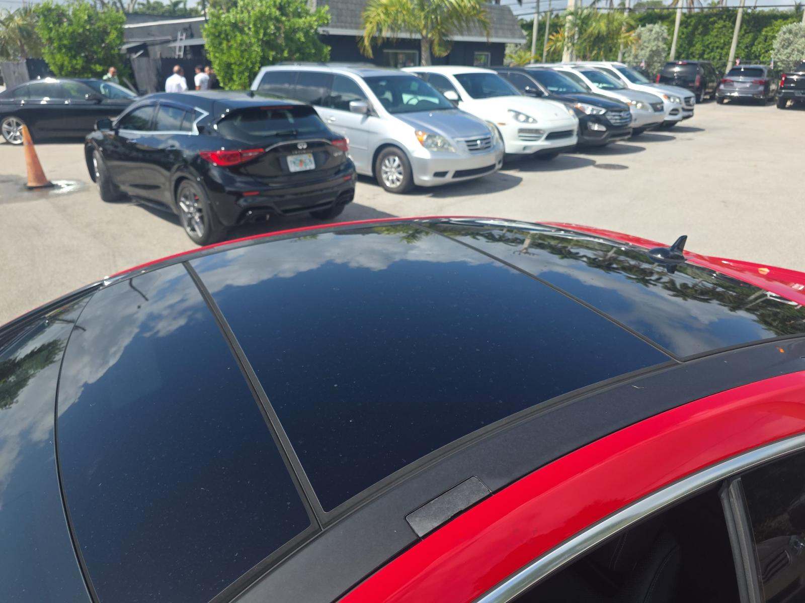 MERCEDES-BENZ E-CLASS - 8