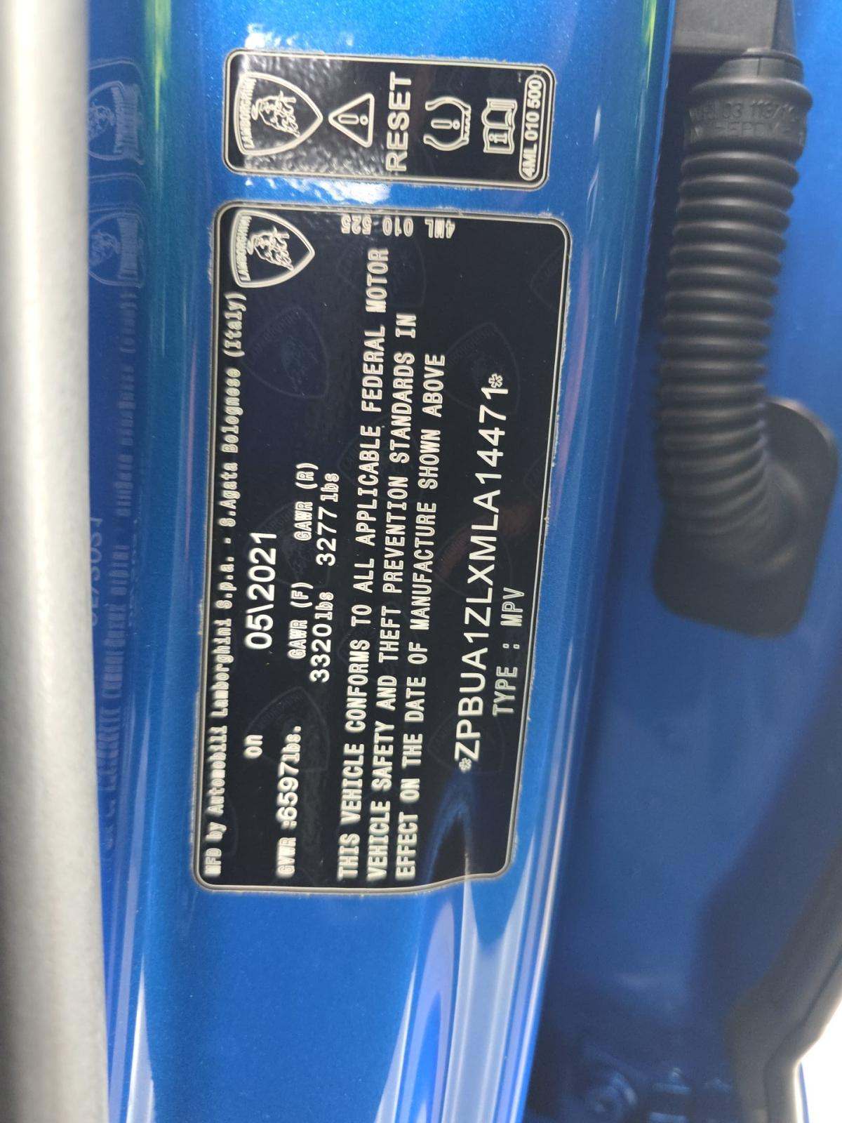 2021 Lamborghini Urus Base AWD