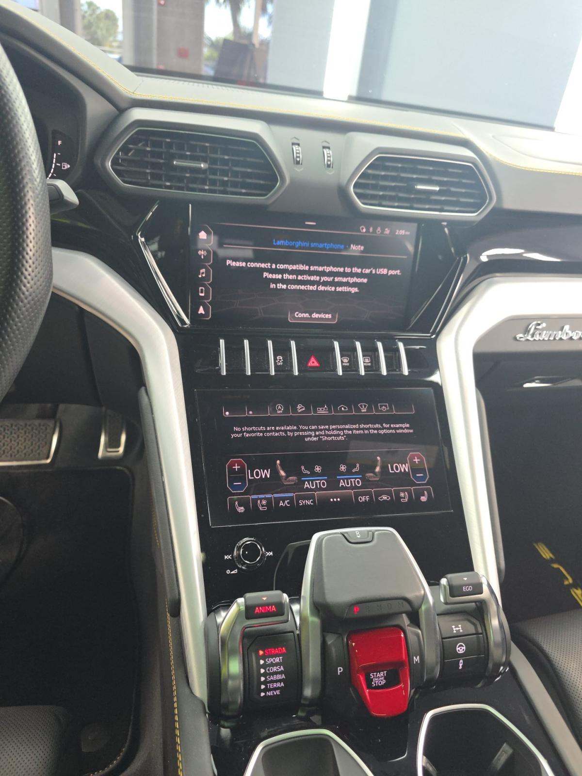 2021 Lamborghini Urus Base AWD