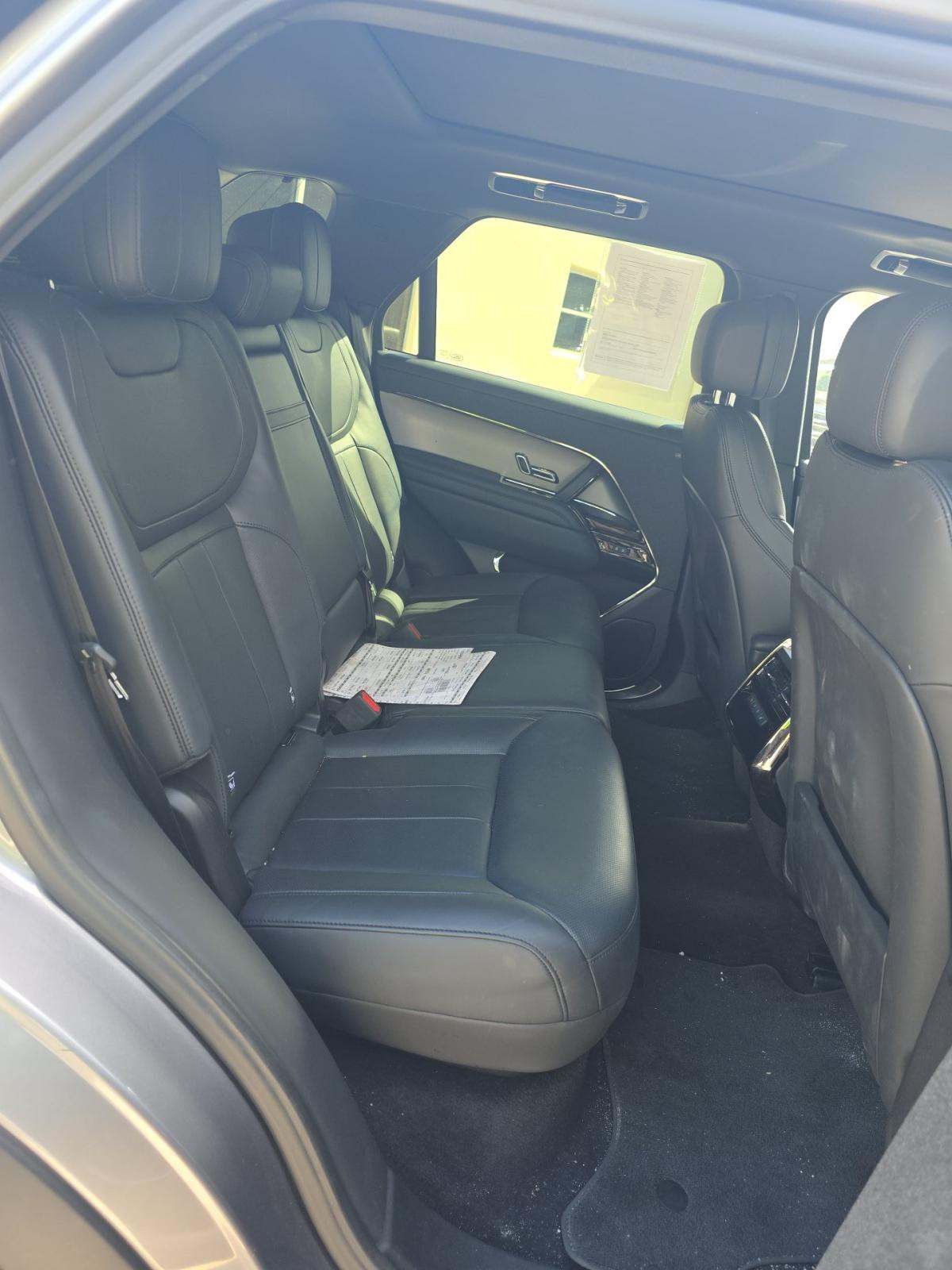 2025 Land Rover Range Rover Sport SE AWD