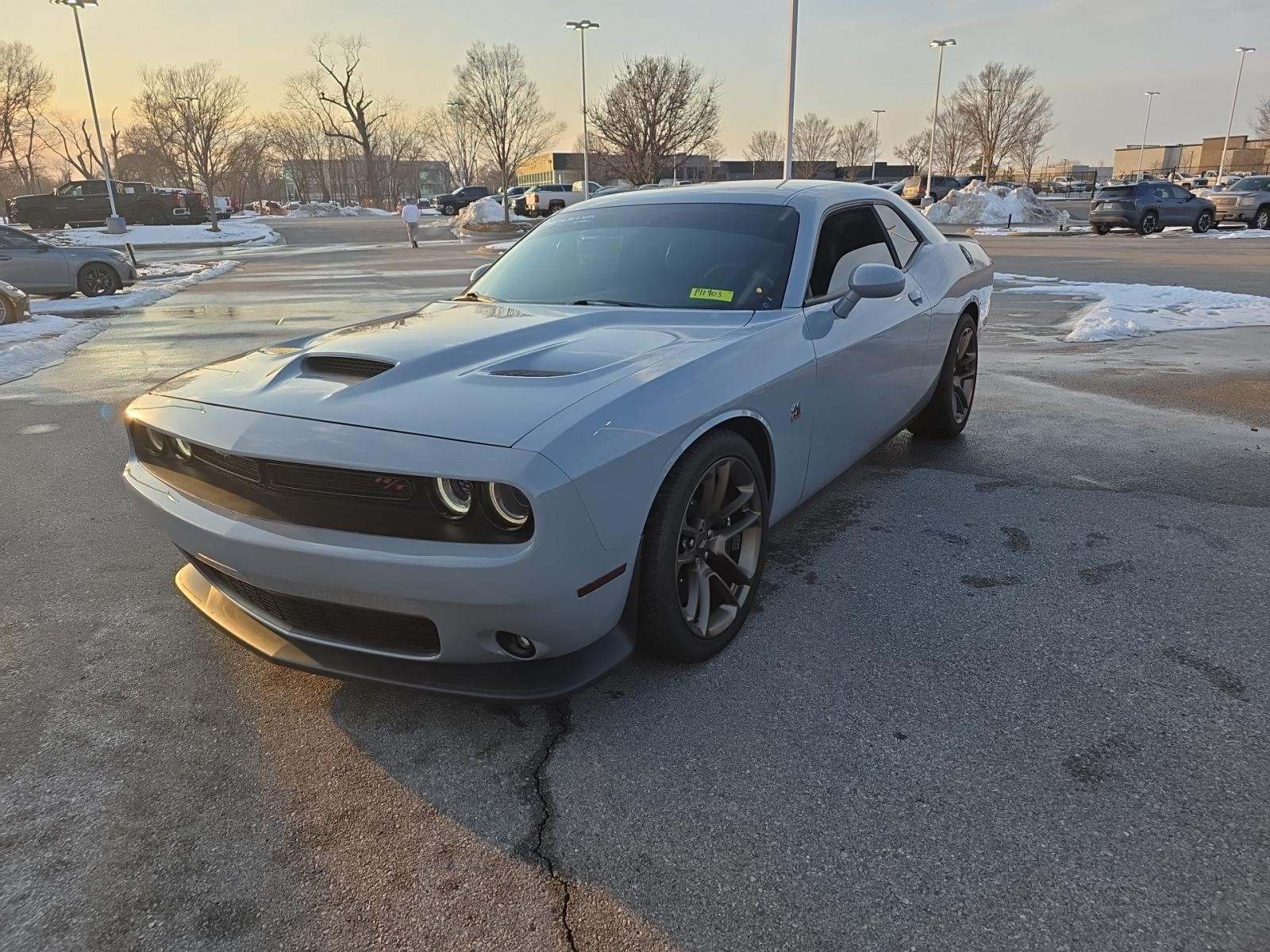 2022 Dodge Challenger R/T Scat Pack RWD