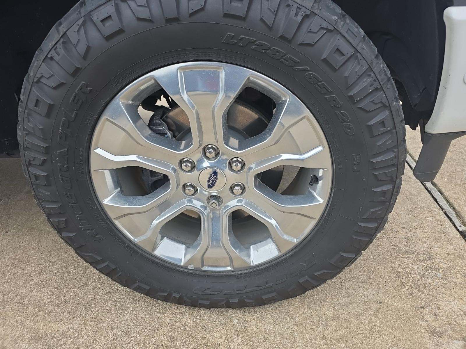 2022 Ford F-150 Hybrid Platinum AWD