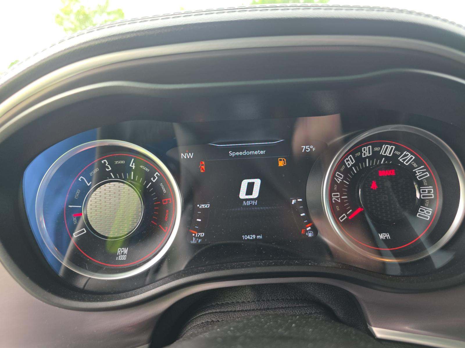 DODGE CHALLENGER - 9