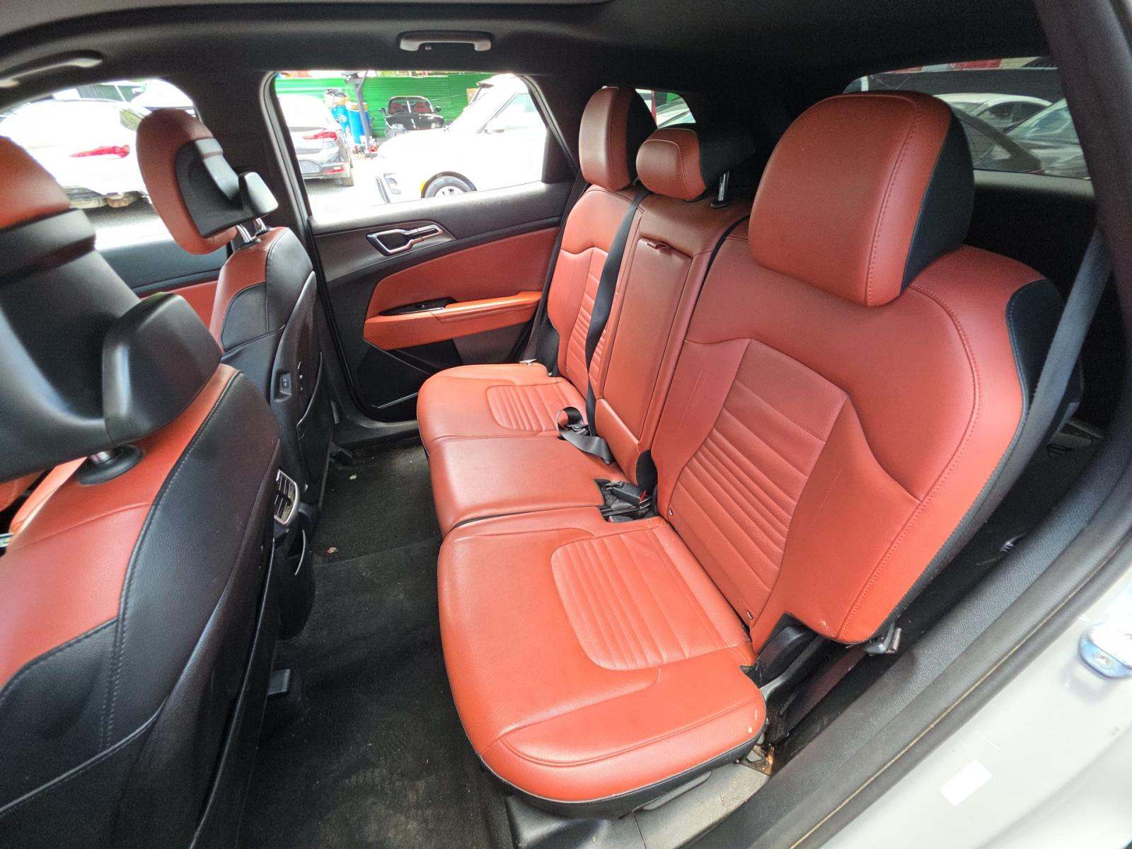 2023 Kia Sportage SX-Prestige FWD