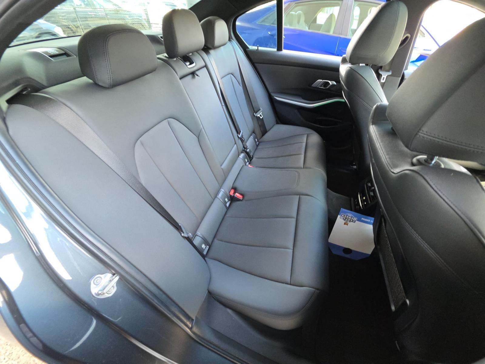 2019 BMW 3 Series 330i RWD
