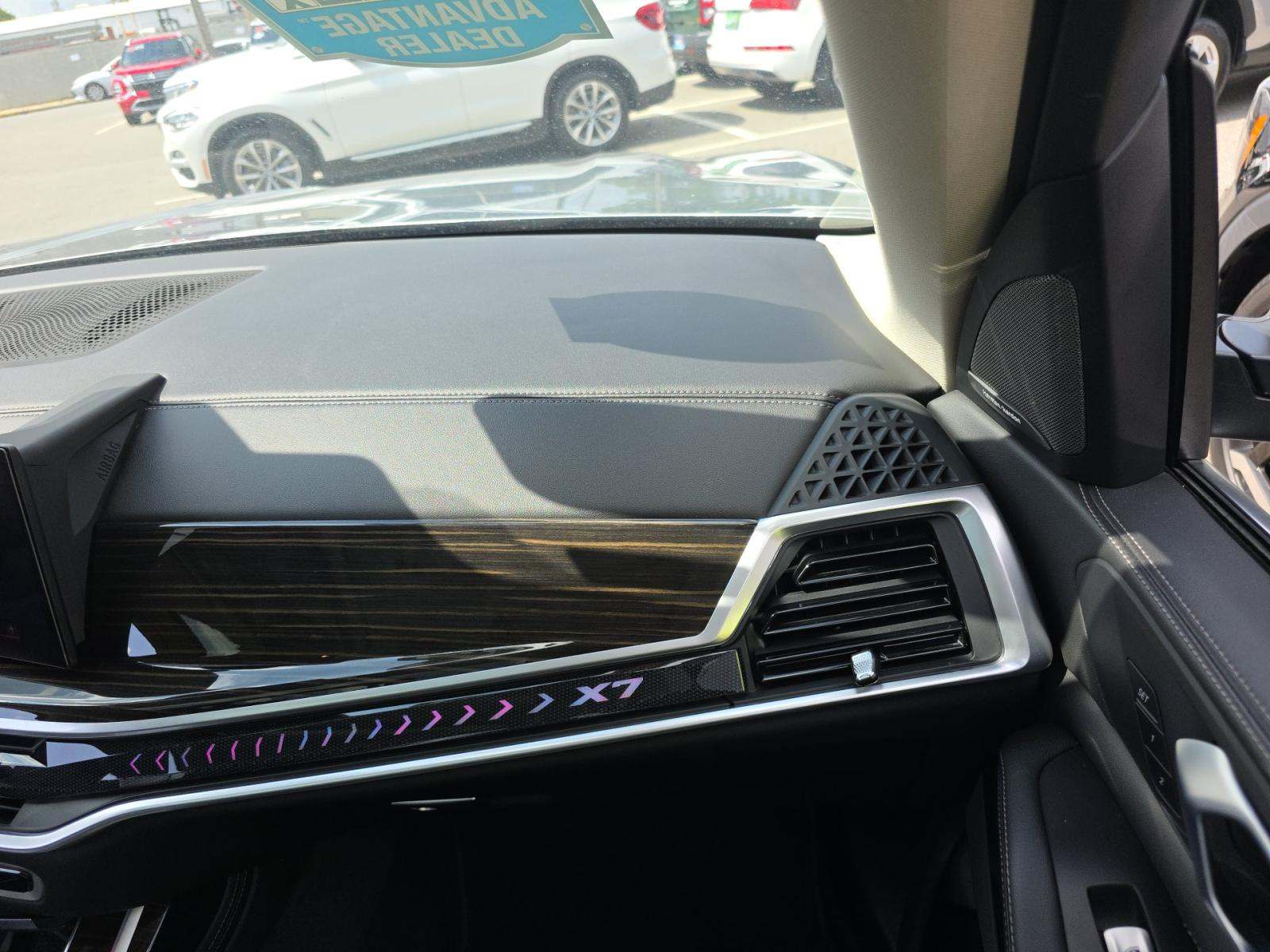 2024 BMW X7 xDrive40i AWD