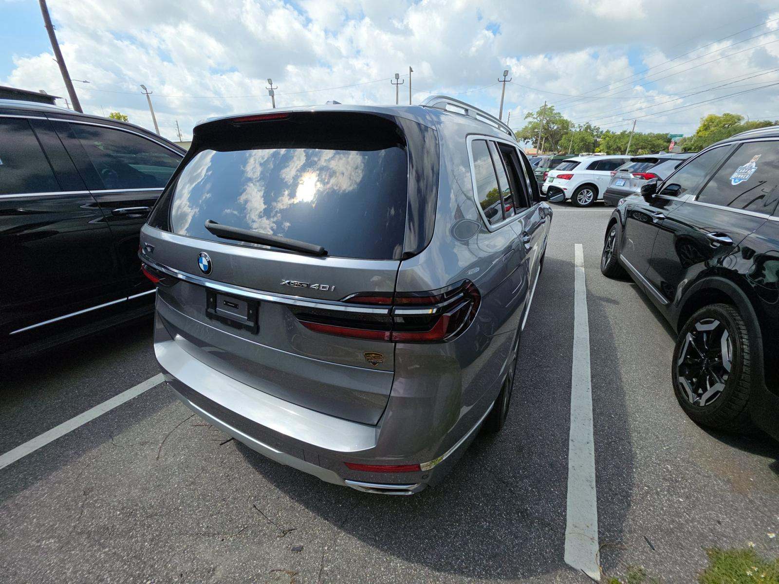 2024 BMW X7 xDrive40i AWD