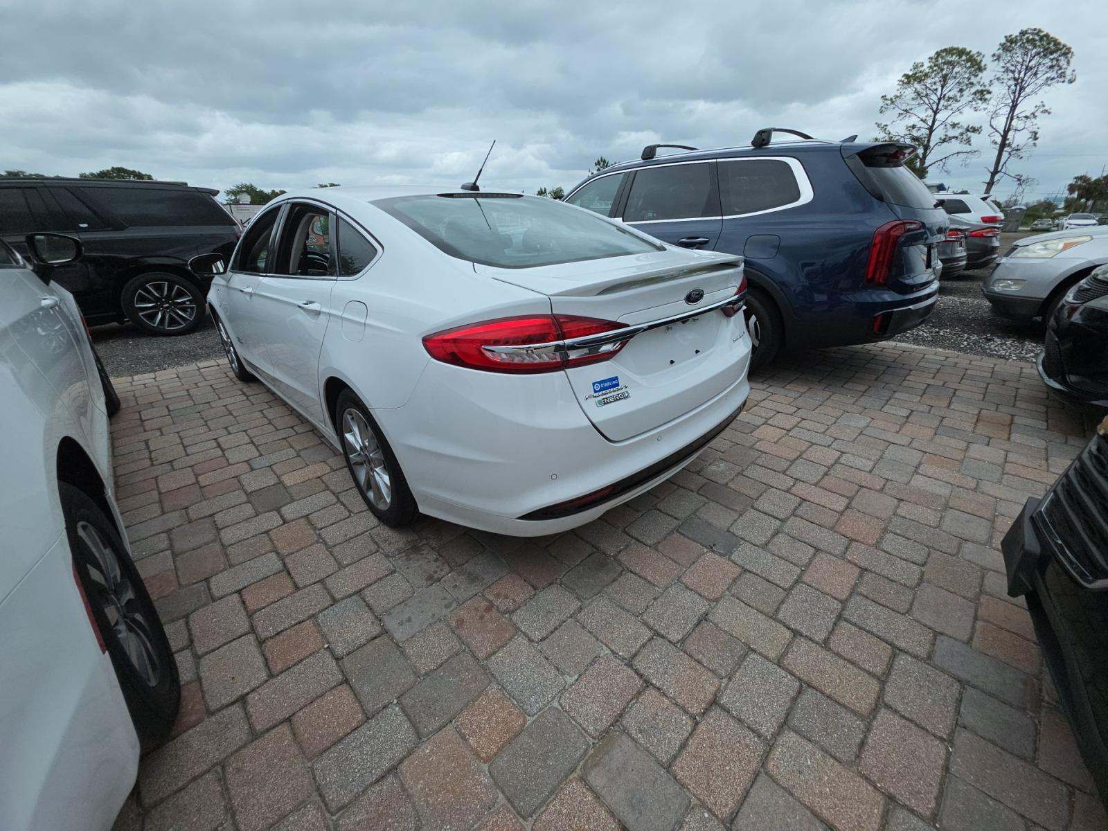 FORD FUSION - 2