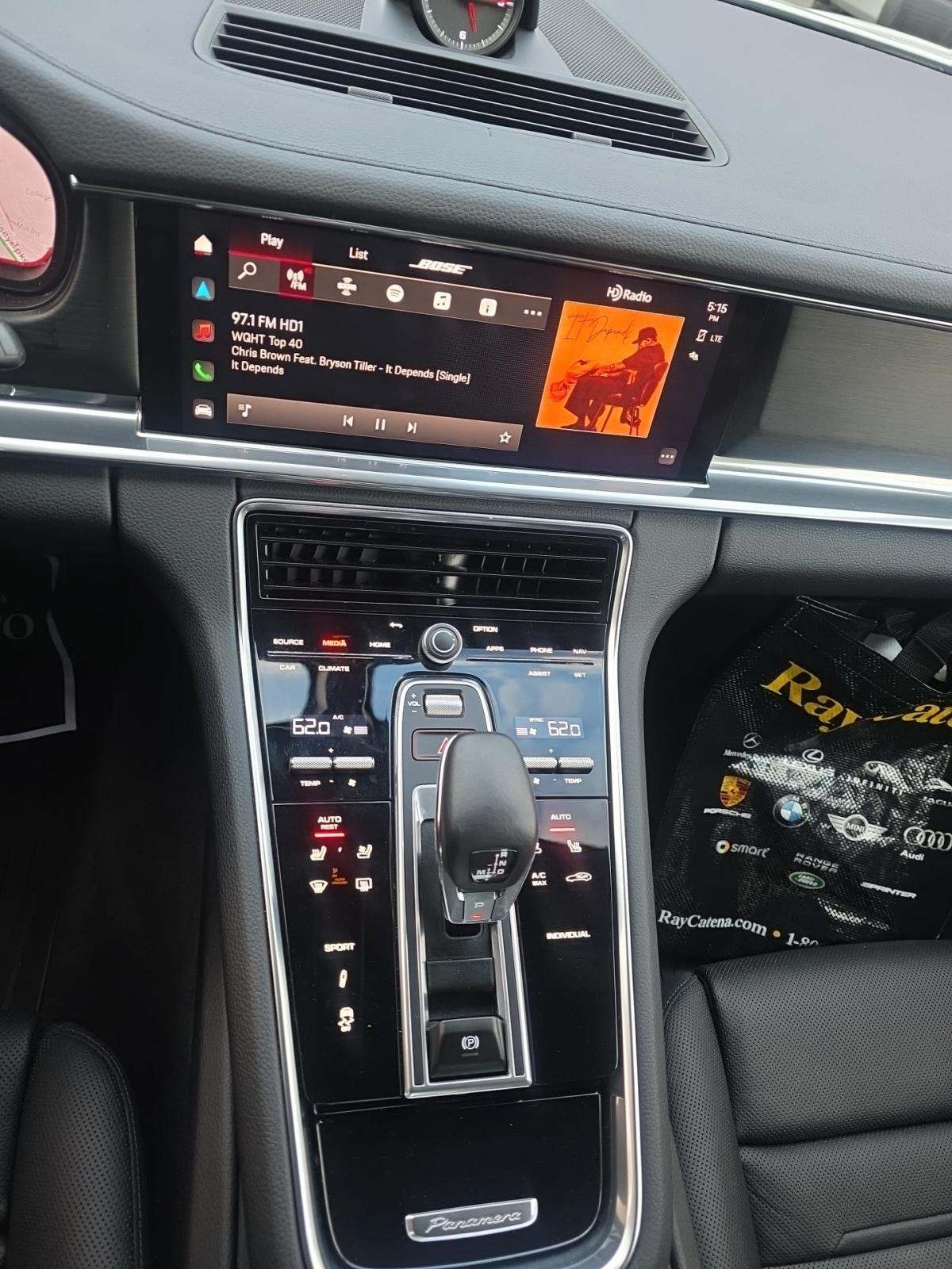 2023 Porsche Panamera 4 Platinum Edition AWD