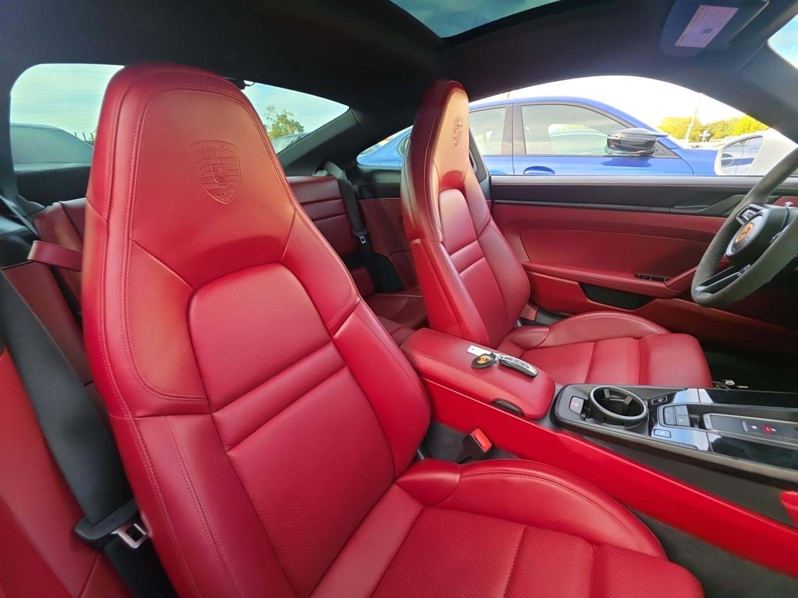 2022 Porsche 911 Carrera 4 GTS AWD