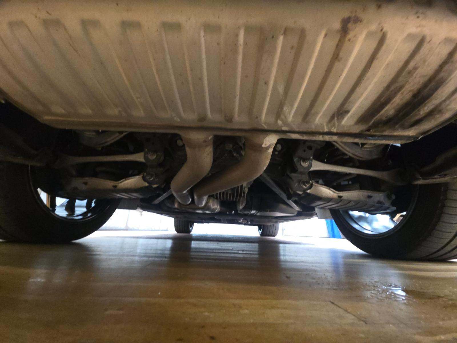 2023 Porsche Cayenne Platinum Edition AWD