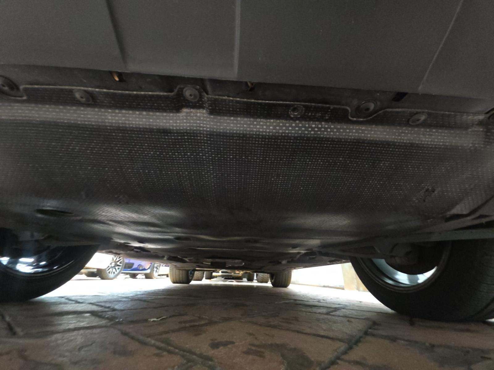 2023 Porsche Cayenne Platinum Edition AWD