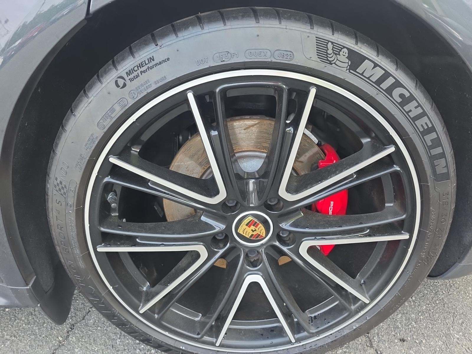 2022 Porsche Panamera GTS AWD