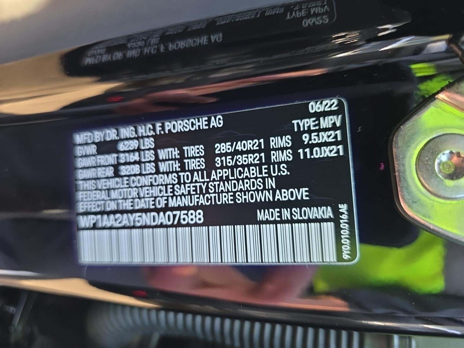 2022 Porsche Cayenne Platinum Edition AWD