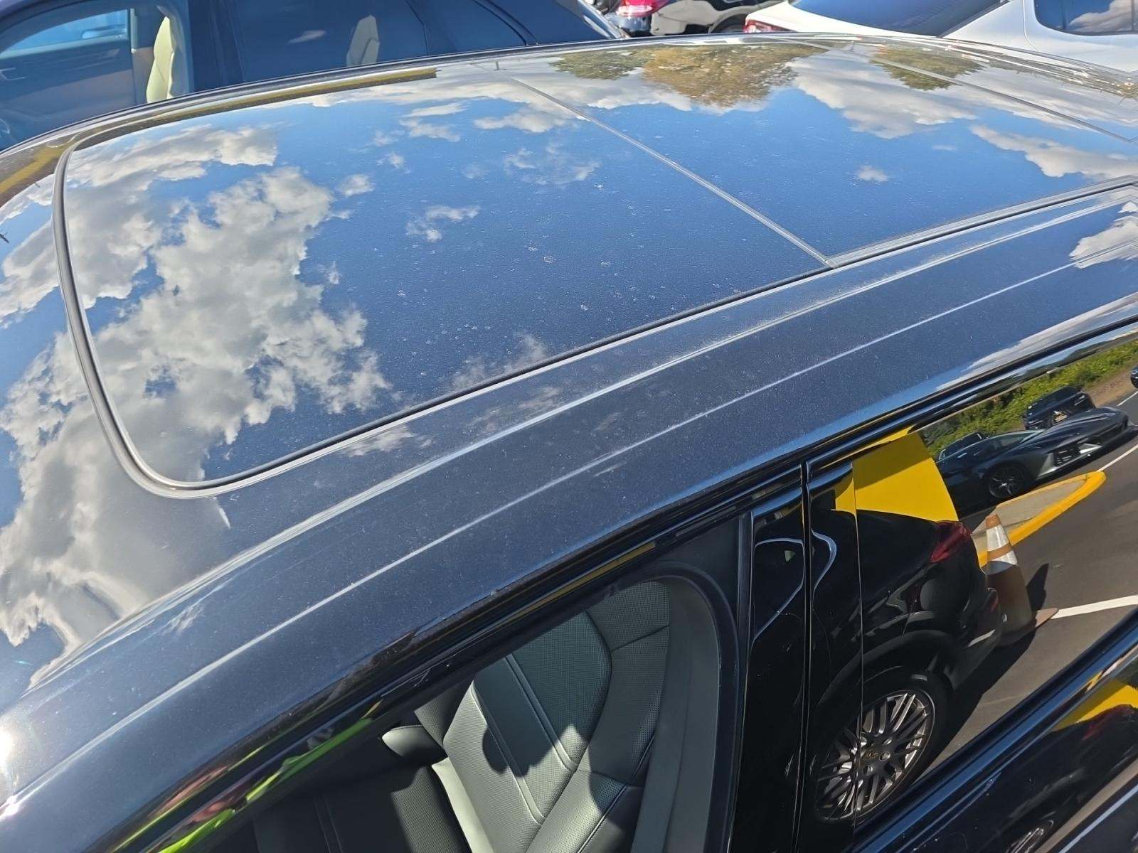 2022 Porsche Cayenne Platinum Edition AWD