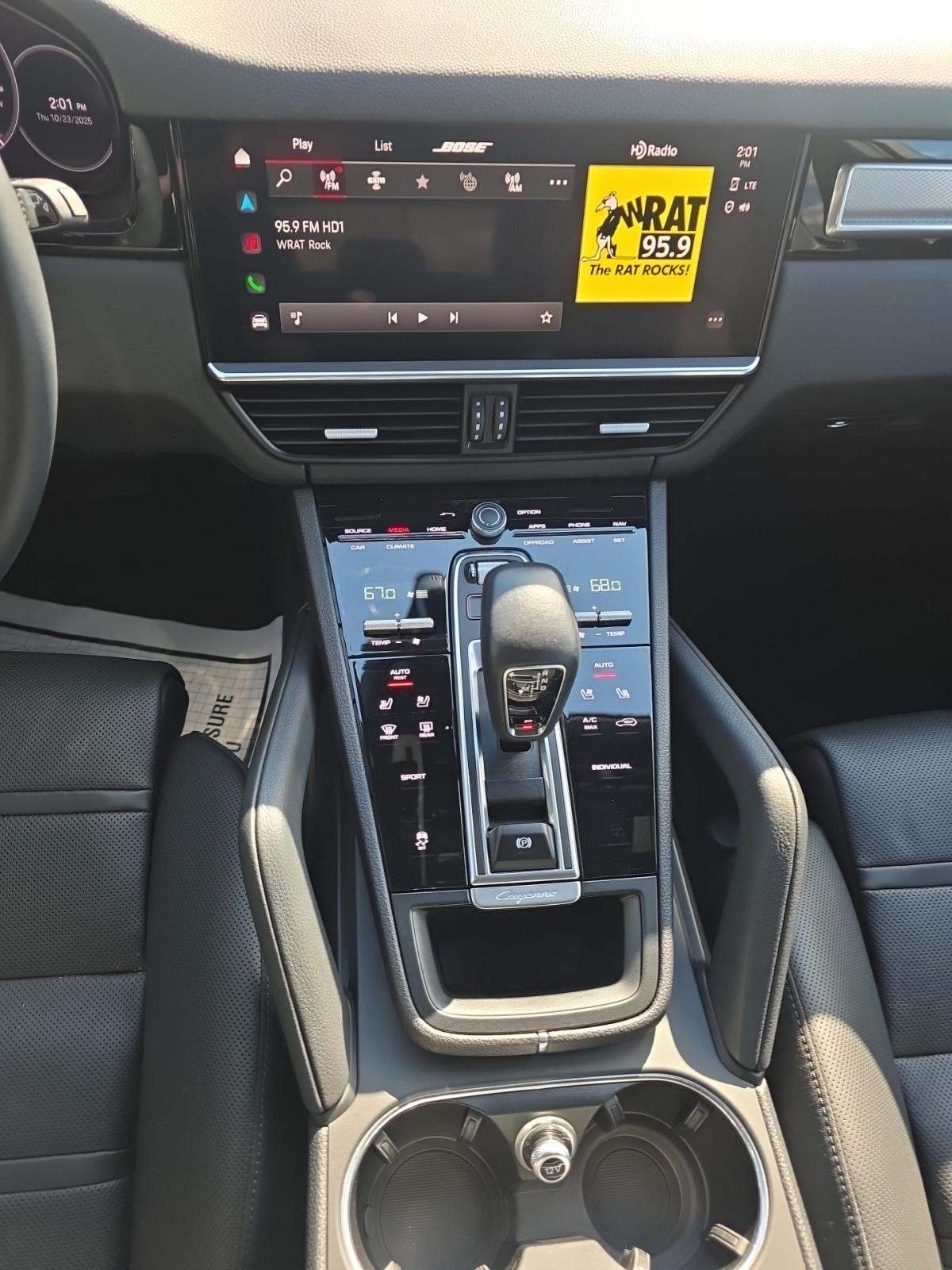 2022 Porsche Cayenne Platinum Edition AWD