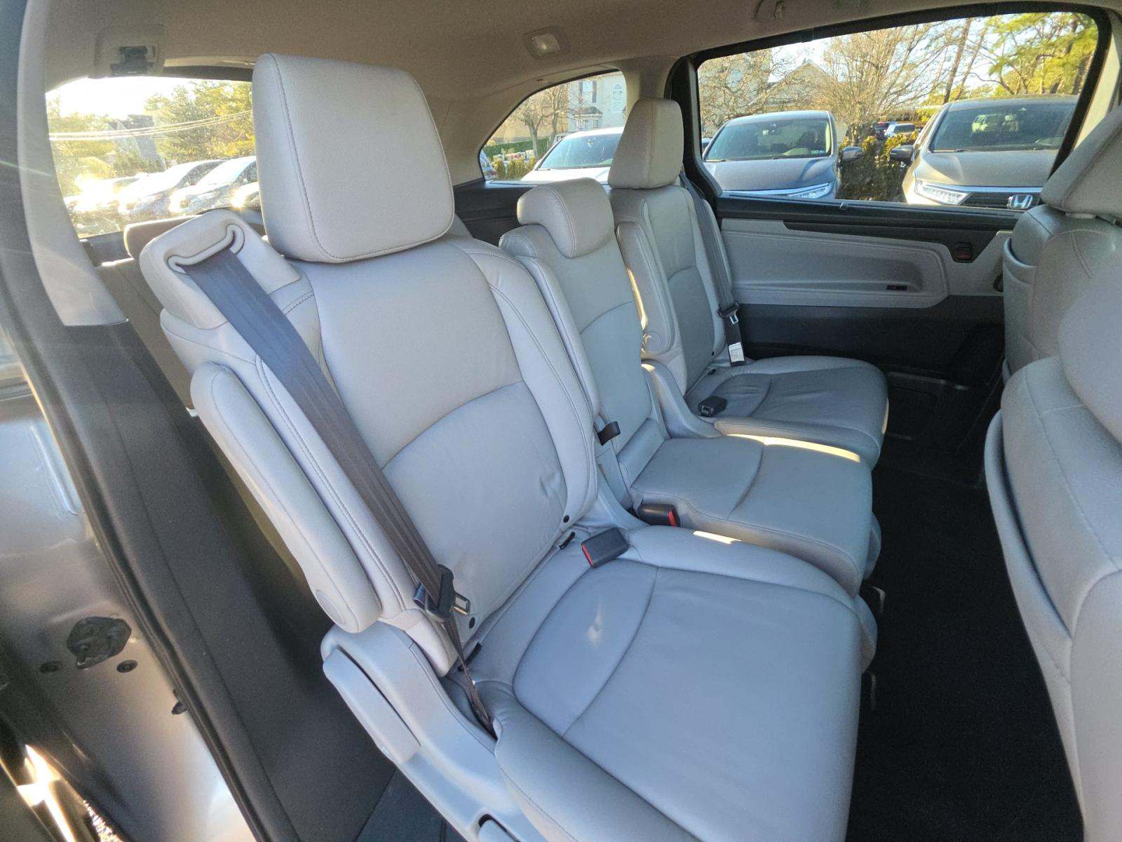 2023 Honda Odyssey Touring FWD