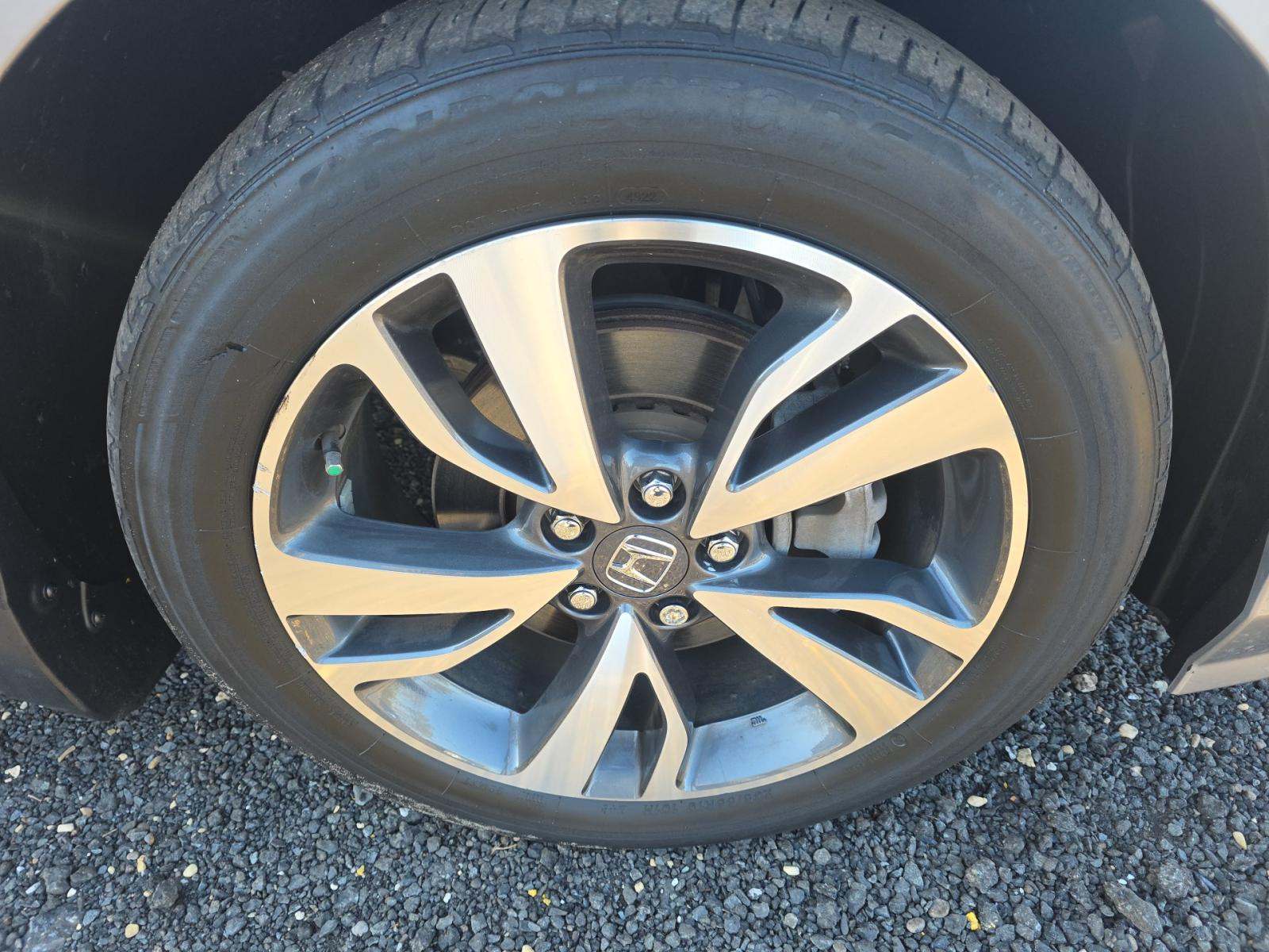 2023 Honda Odyssey Touring FWD