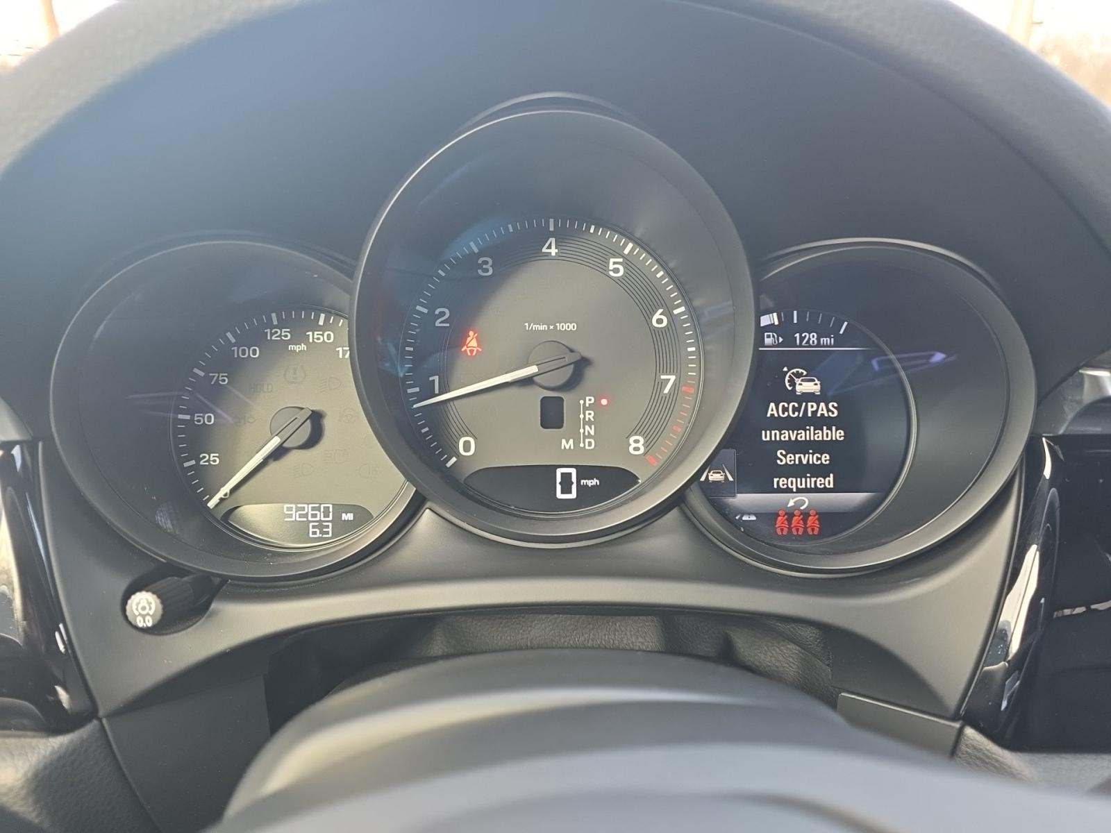 2024 Porsche Macan Base AWD