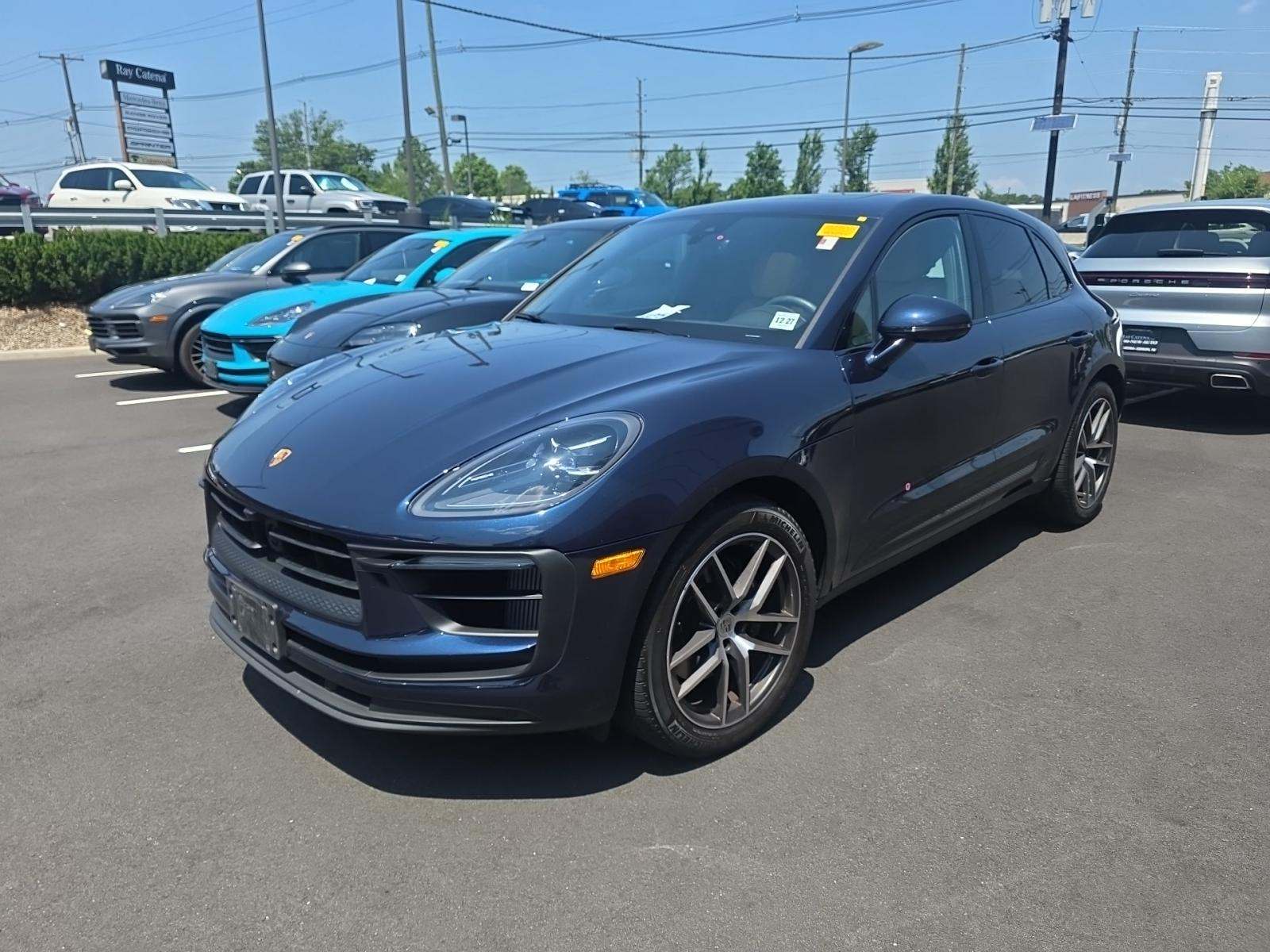 2022 Porsche Macan S