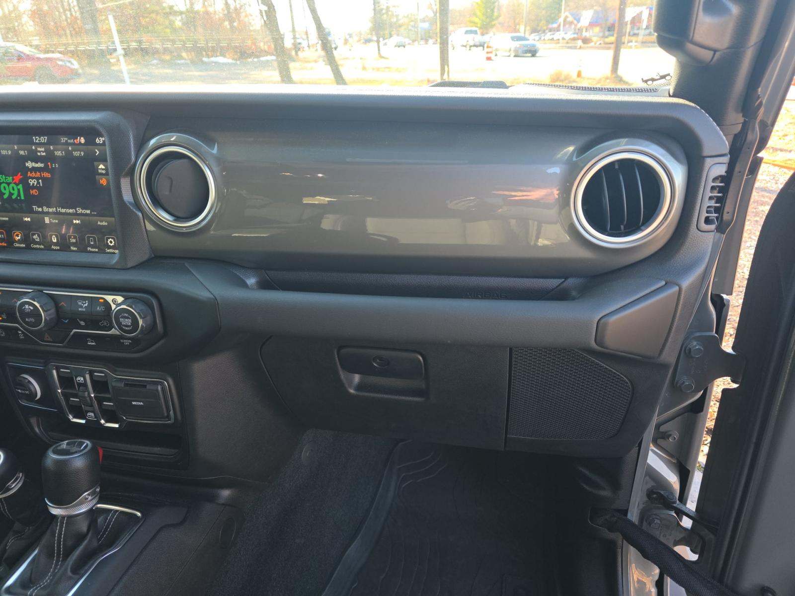 2023 Jeep Wrangler Sahara AWD