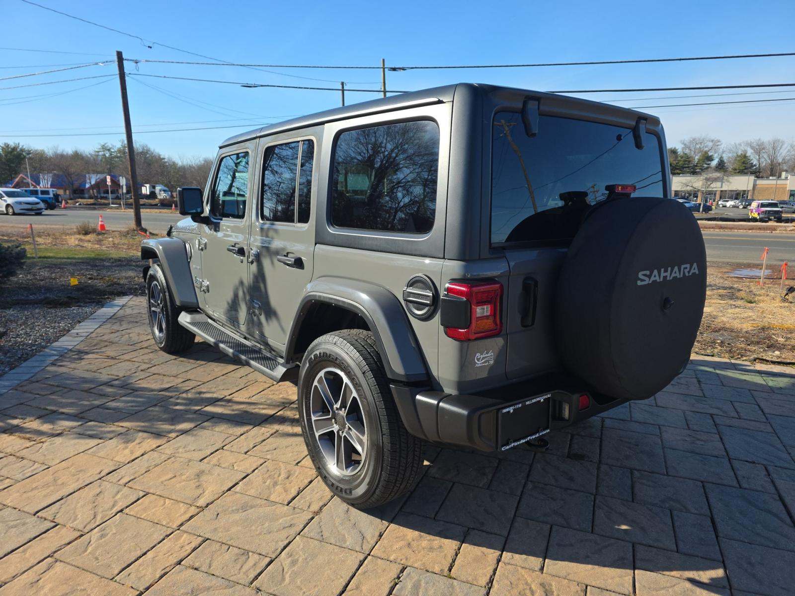 2023 Jeep Wrangler Sahara AWD