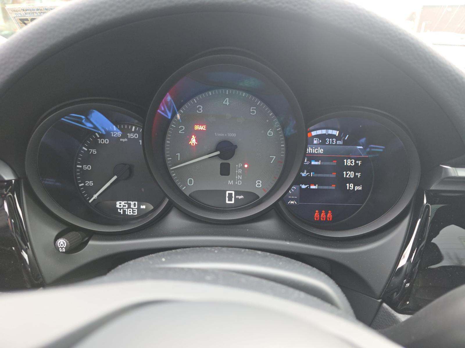 2023 Porsche Macan S AWD