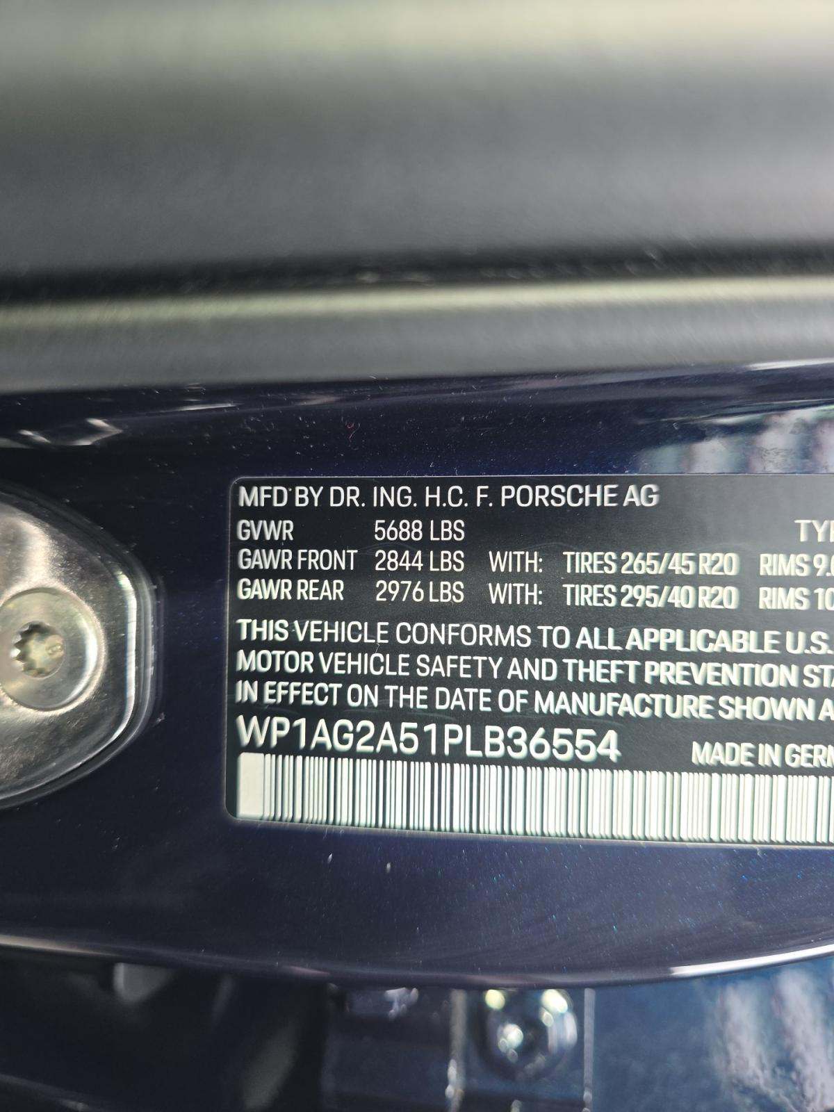 2023 Porsche Macan S AWD