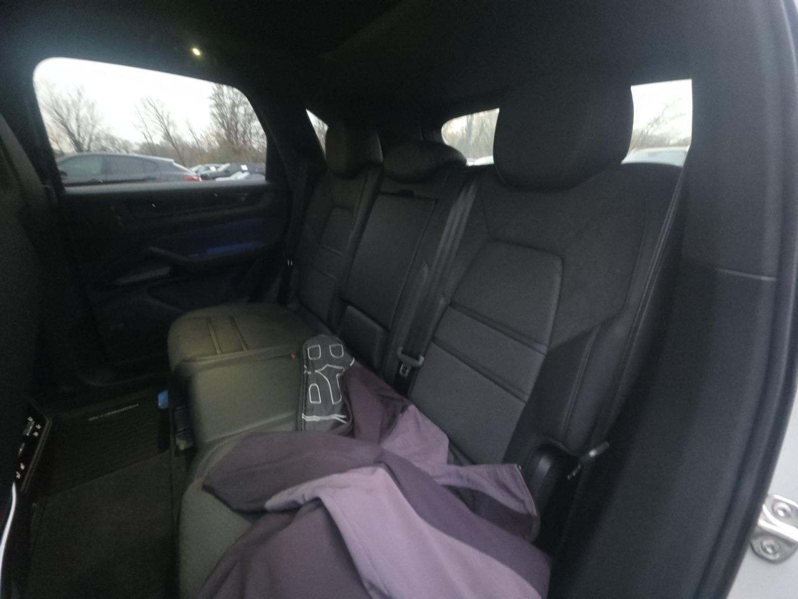 2025 Porsche Cayenne GTS AWD